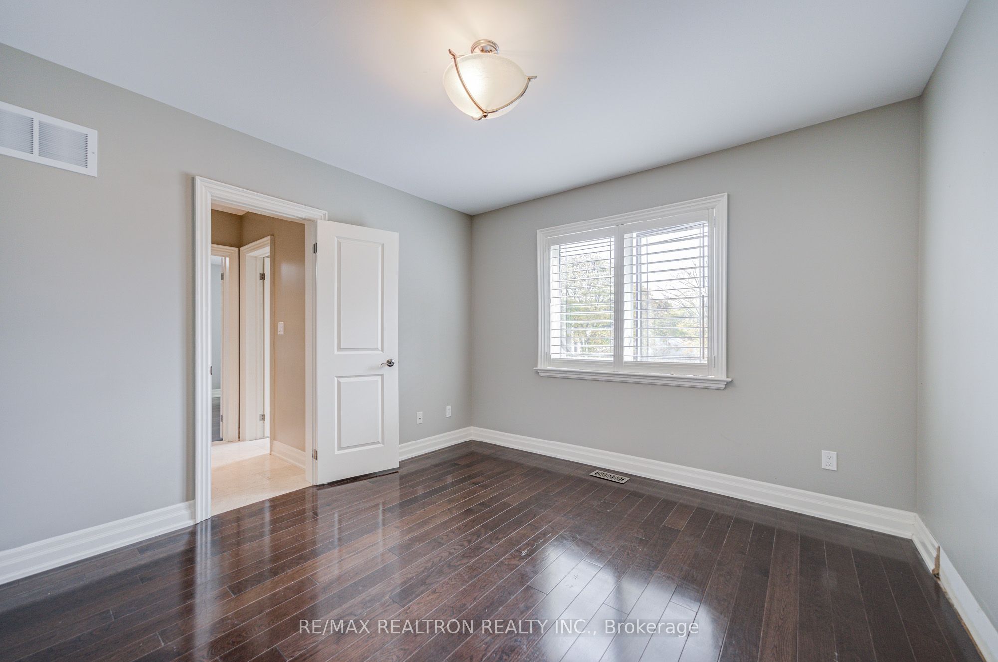 326b Horsham Avenue Property Photo 28