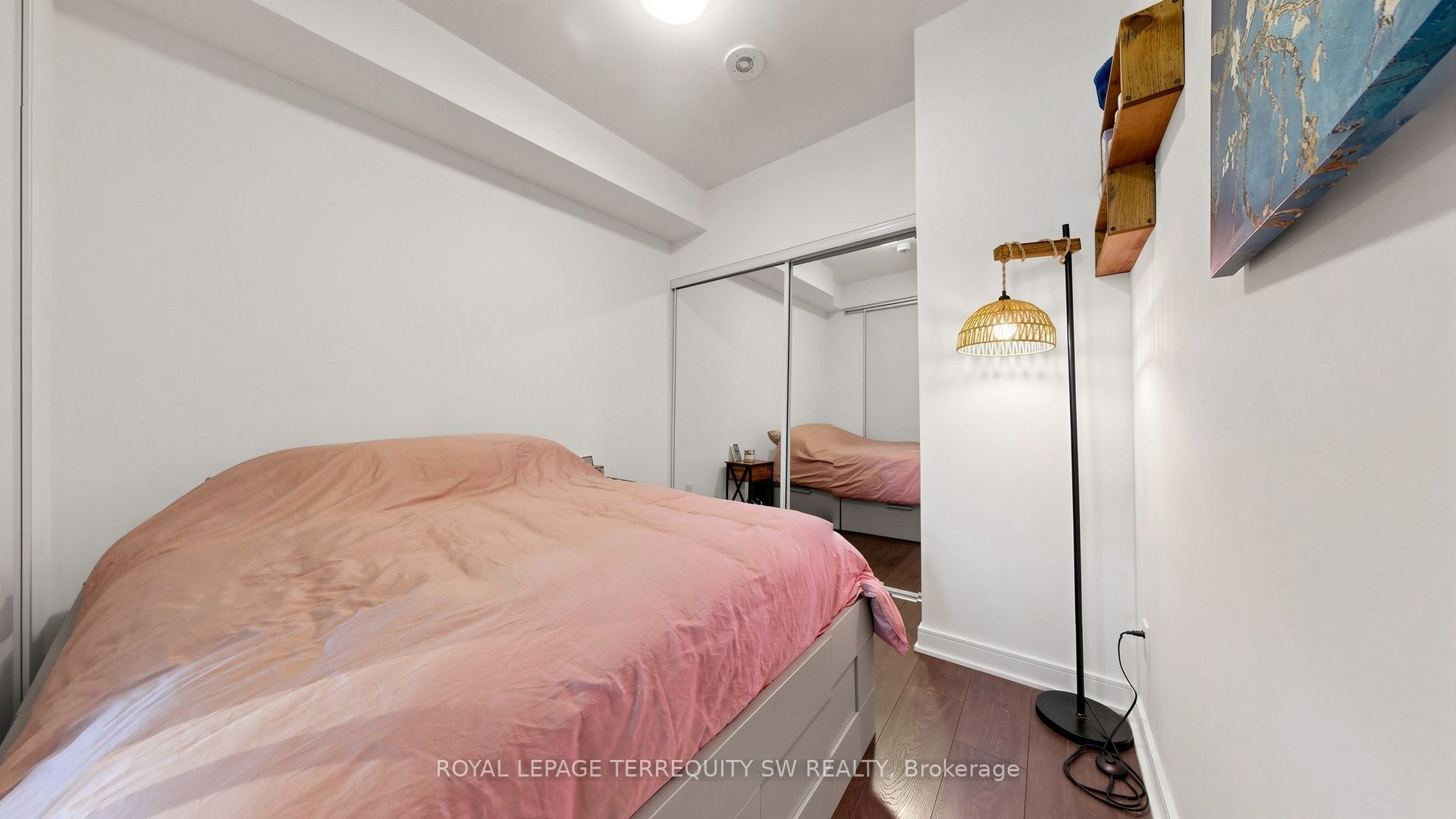 35 Rolling Mills Road S338 Property Photo 11