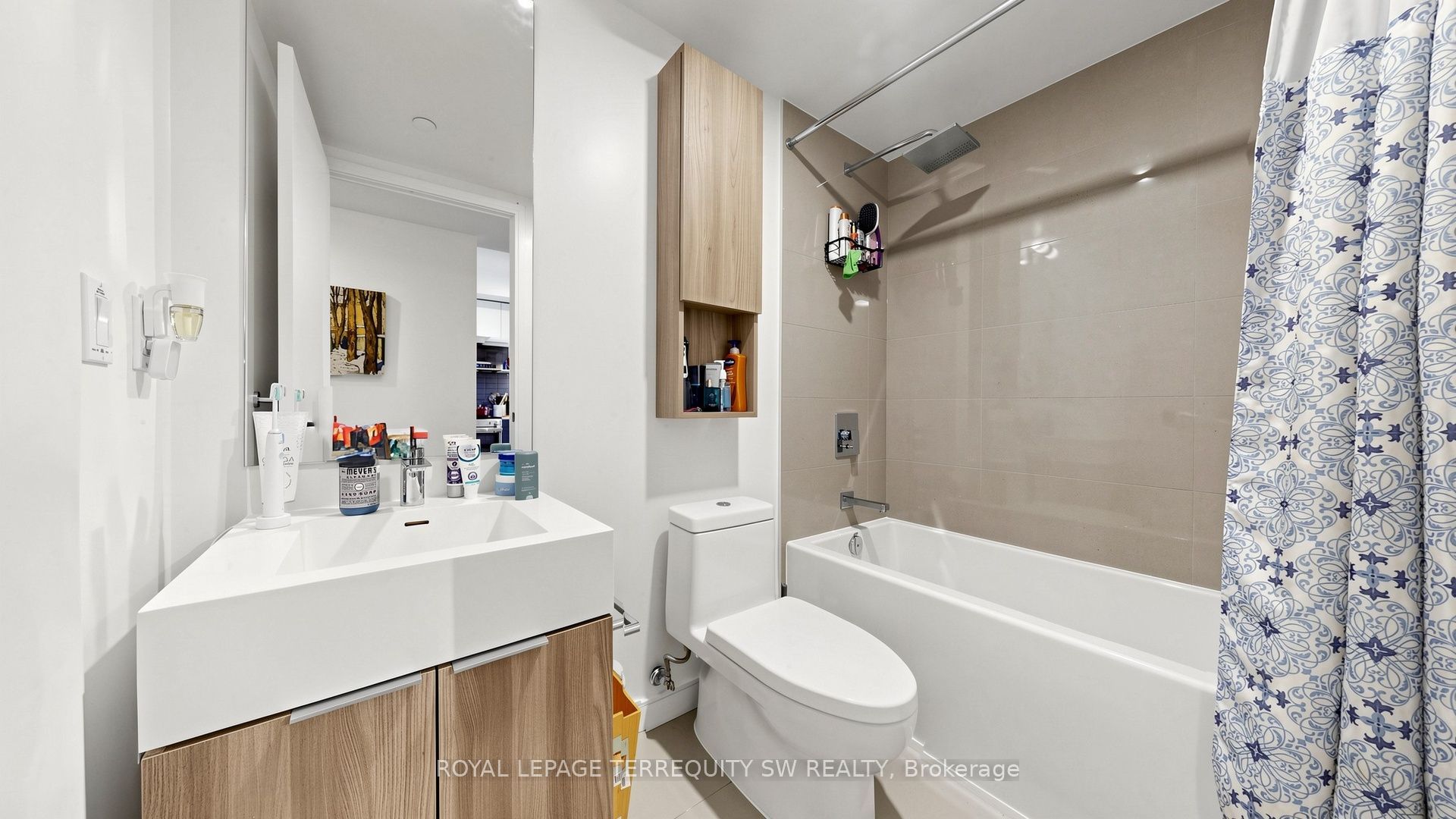 35 Rolling Mills Road S338 Property Photo 14