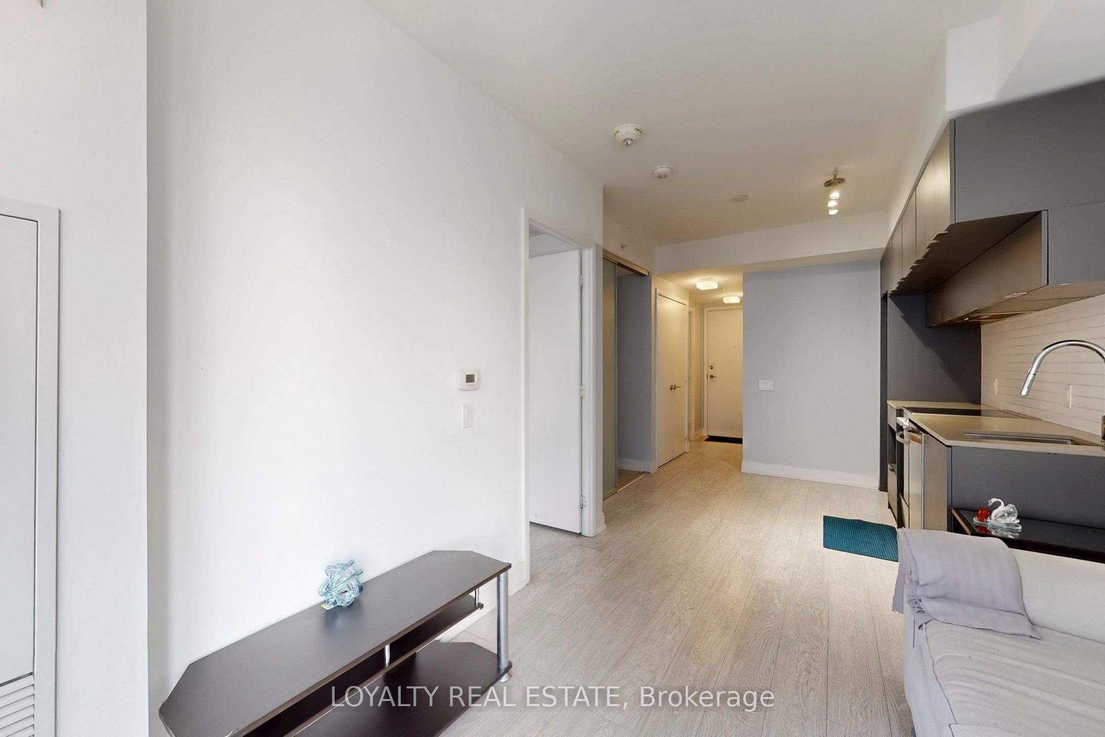 181 Dundas Street E 1701 Property Photo 21