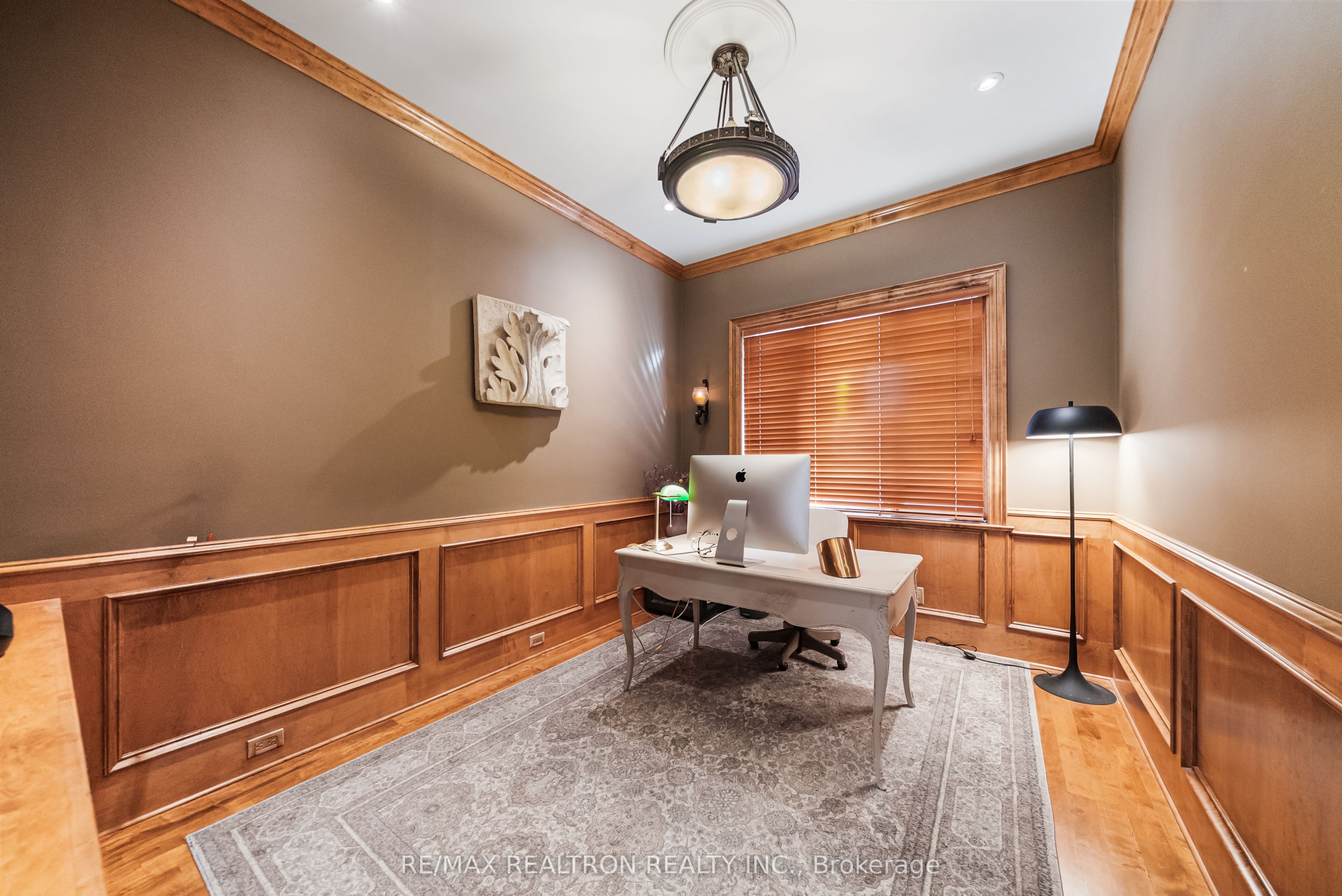 100 Owen Boulevard Property Photo 13