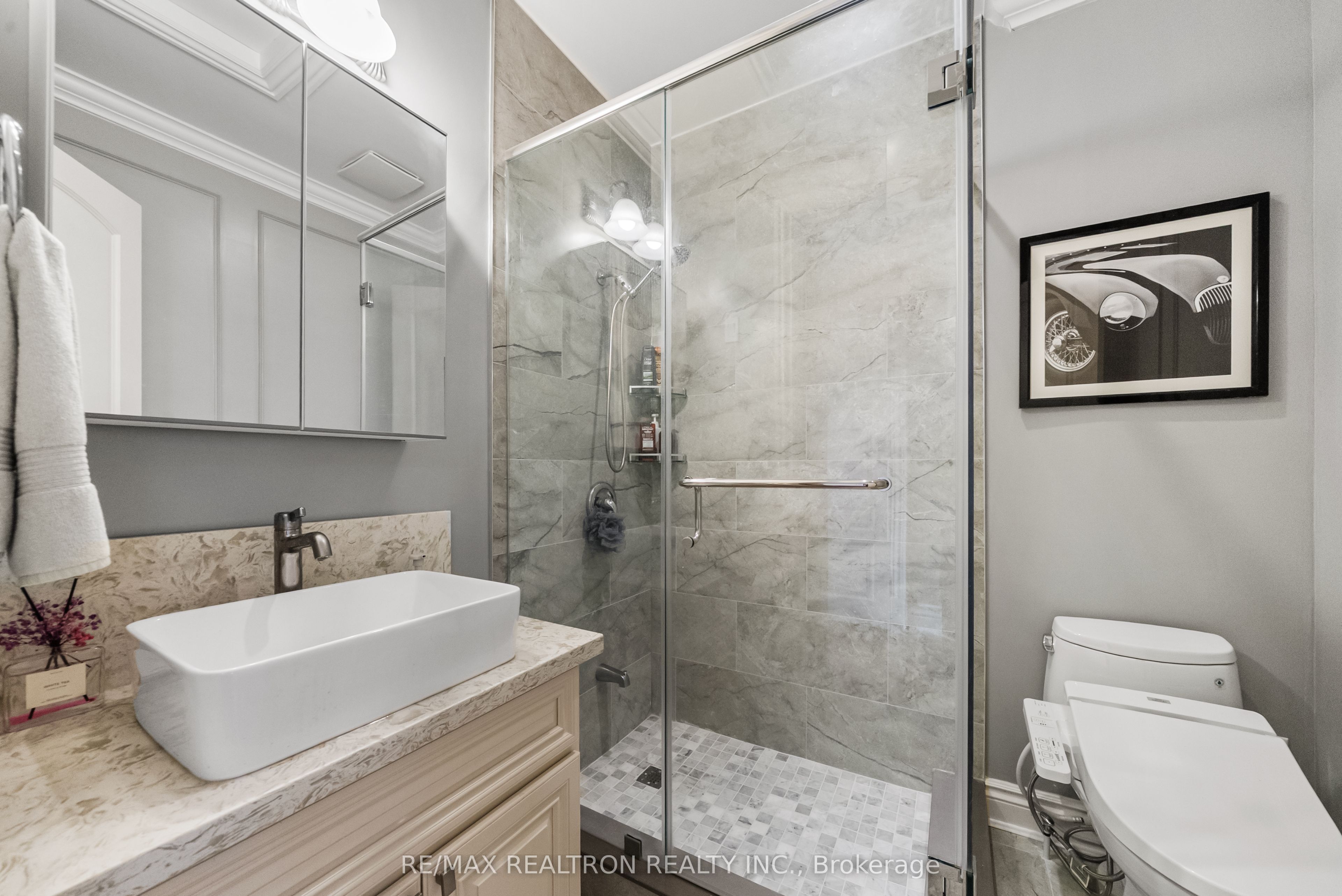 100 Owen Boulevard Property Photo 32