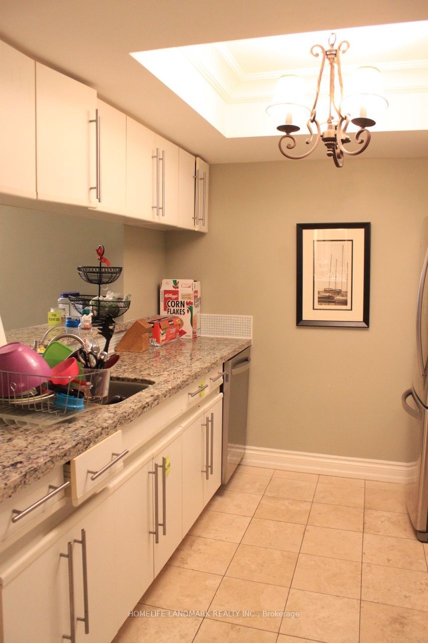 1001 Bay Street 3408 Property Photo 2