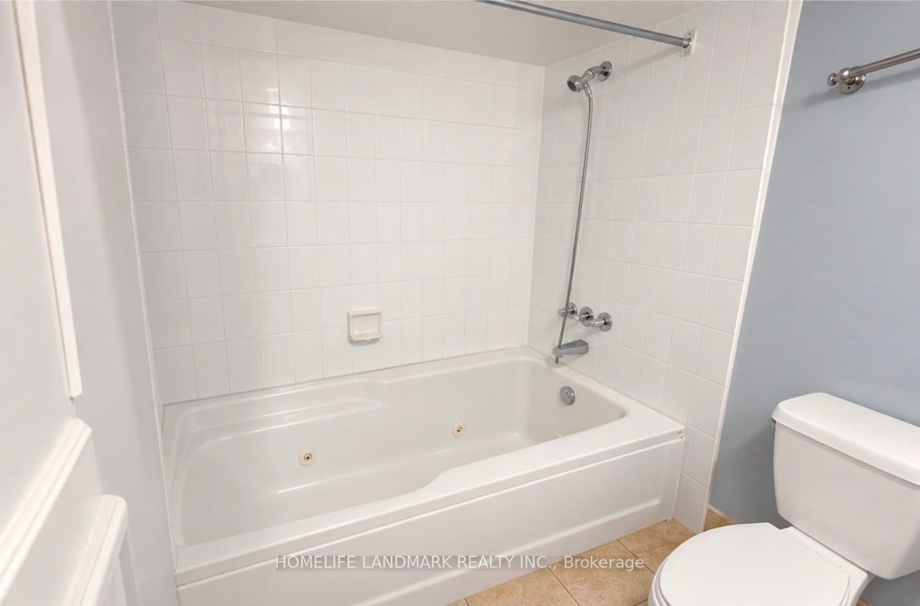 1001 Bay Street 3408 Property Photo 9