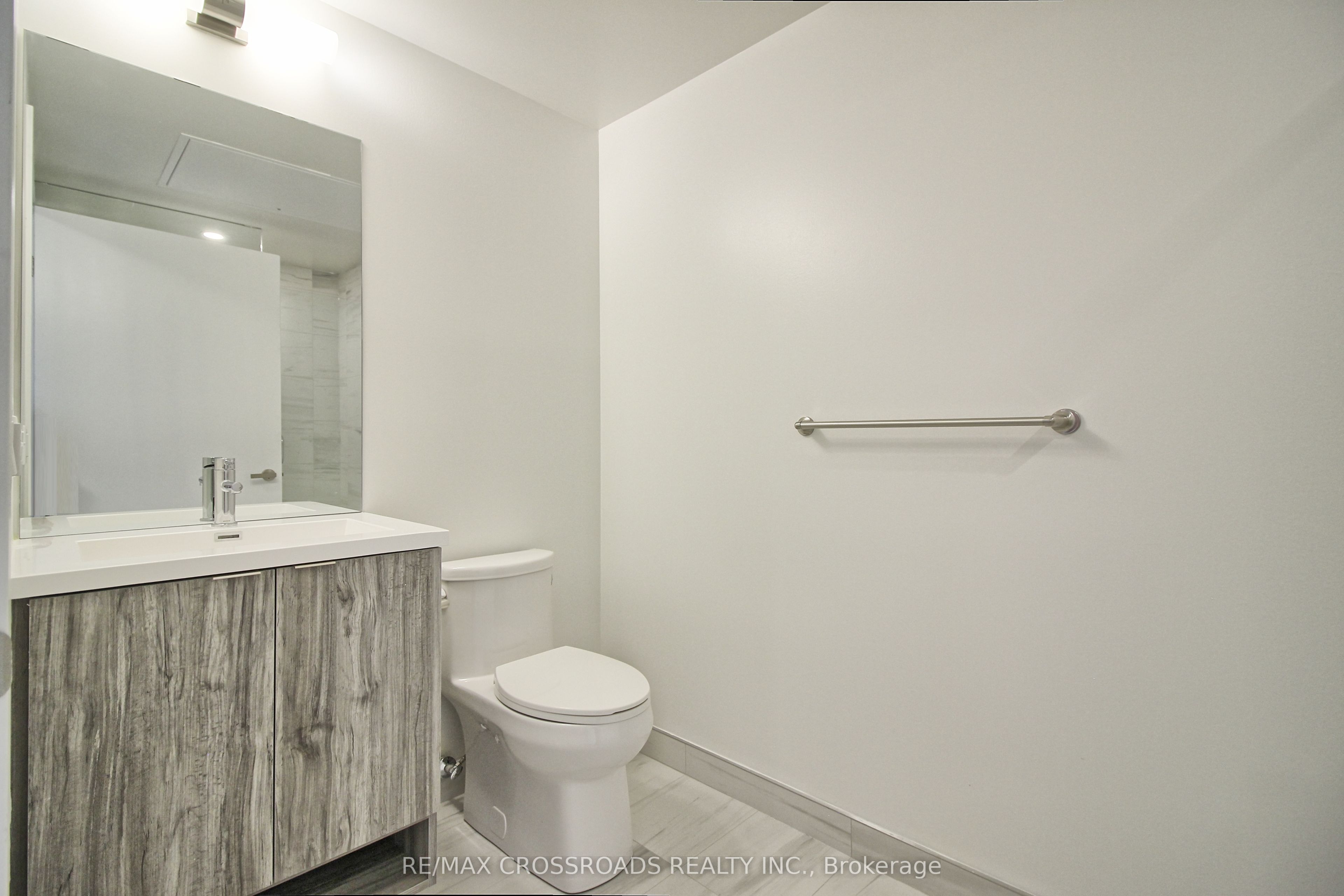 138 Downes Street 7206 Property Photo 12