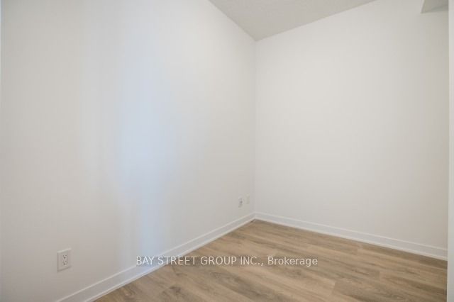 87 Peter Street 4507 Property Photo 7