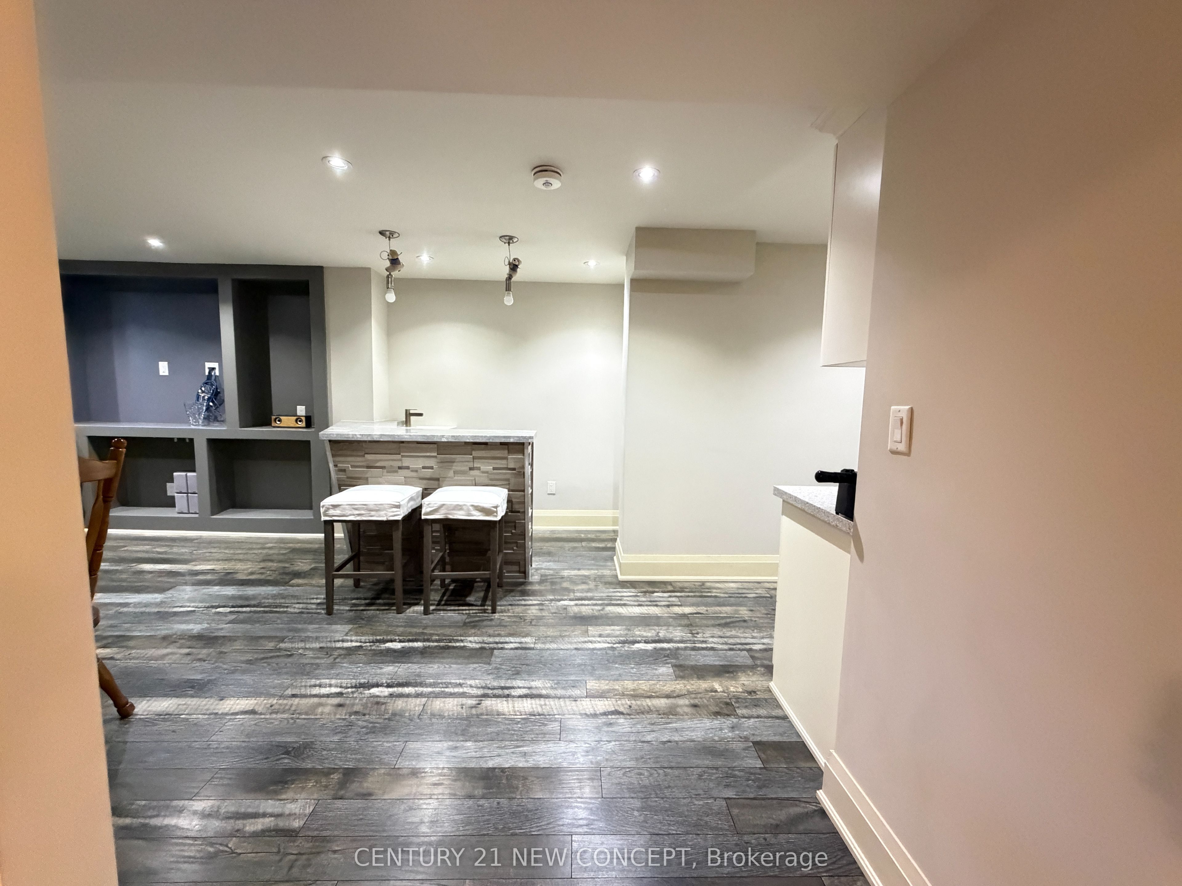 1 Lissom Crescent Basement Property Photo 8