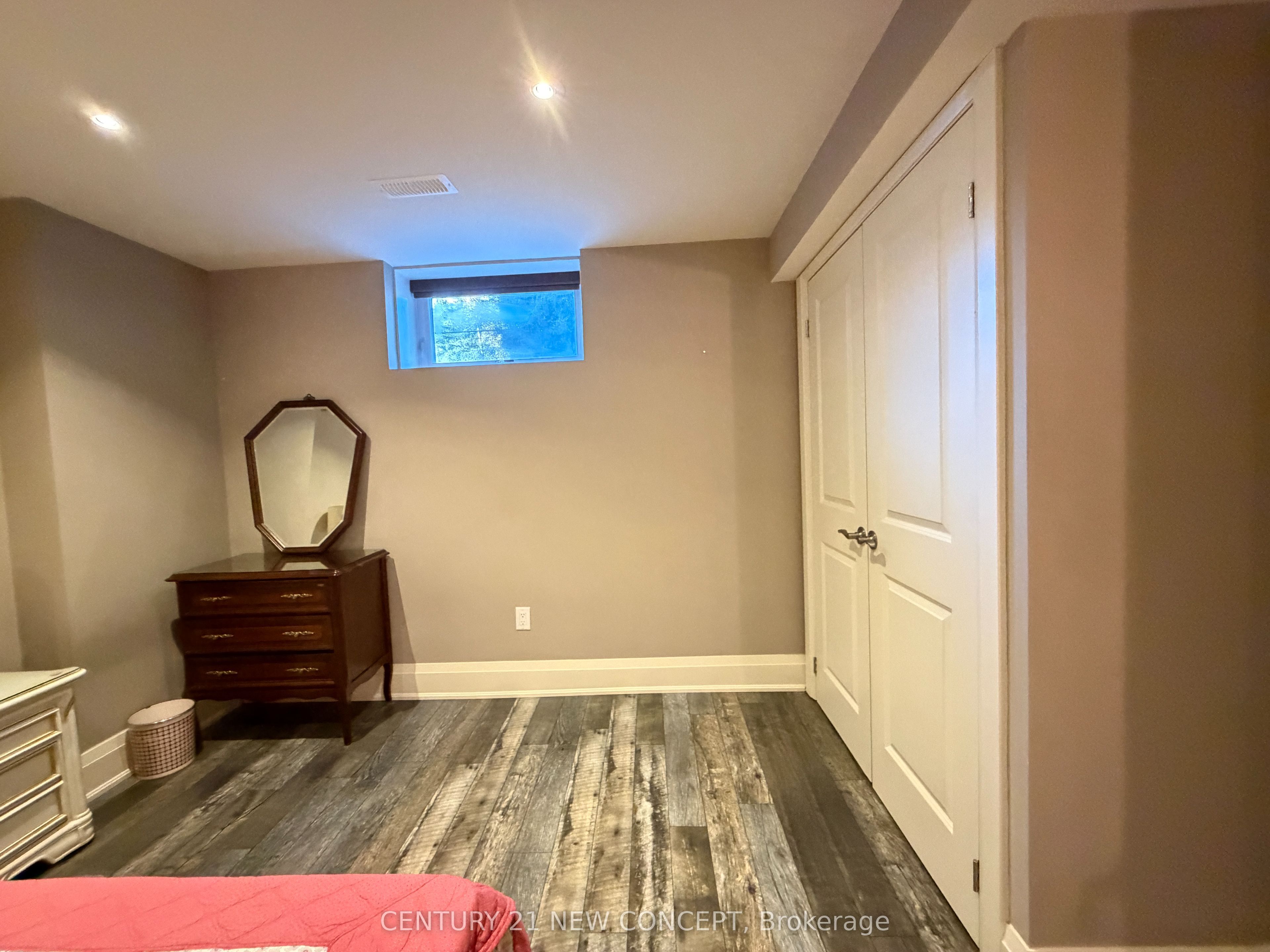 1 Lissom Crescent Basement Property Photo 10