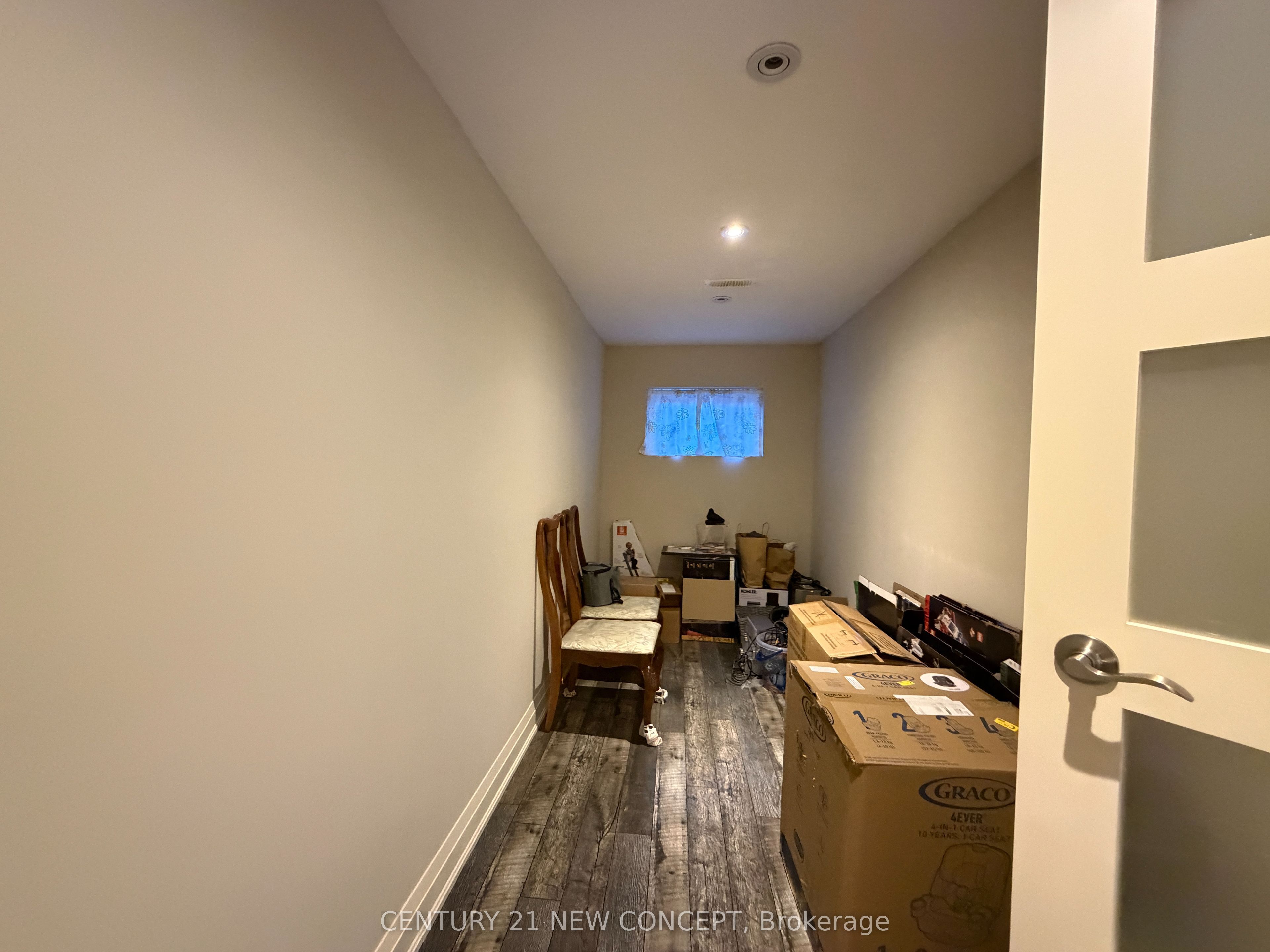 1 Lissom Crescent Basement Property Photo 17