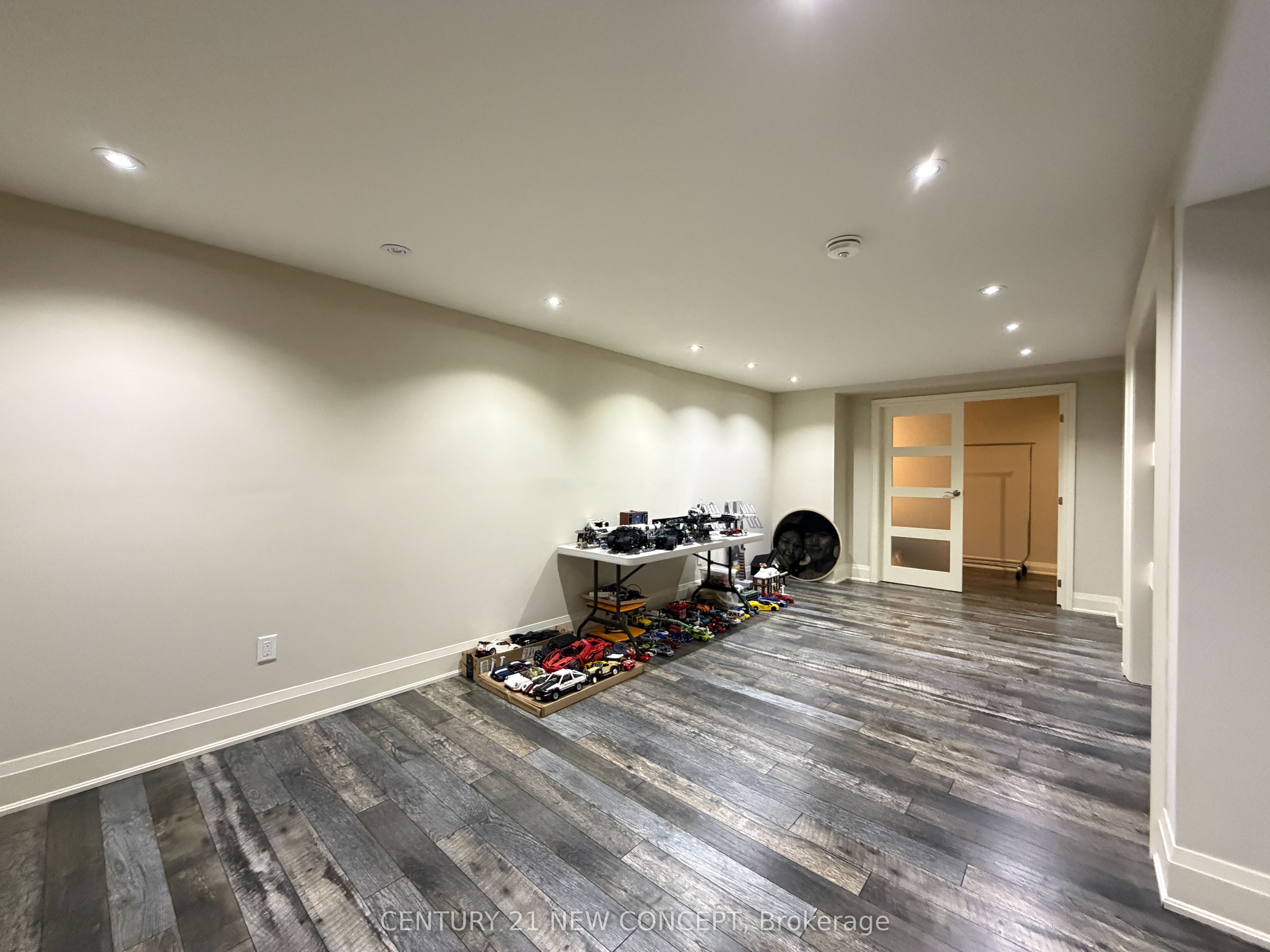 1 Lissom Crescent Basement Property Photo 22