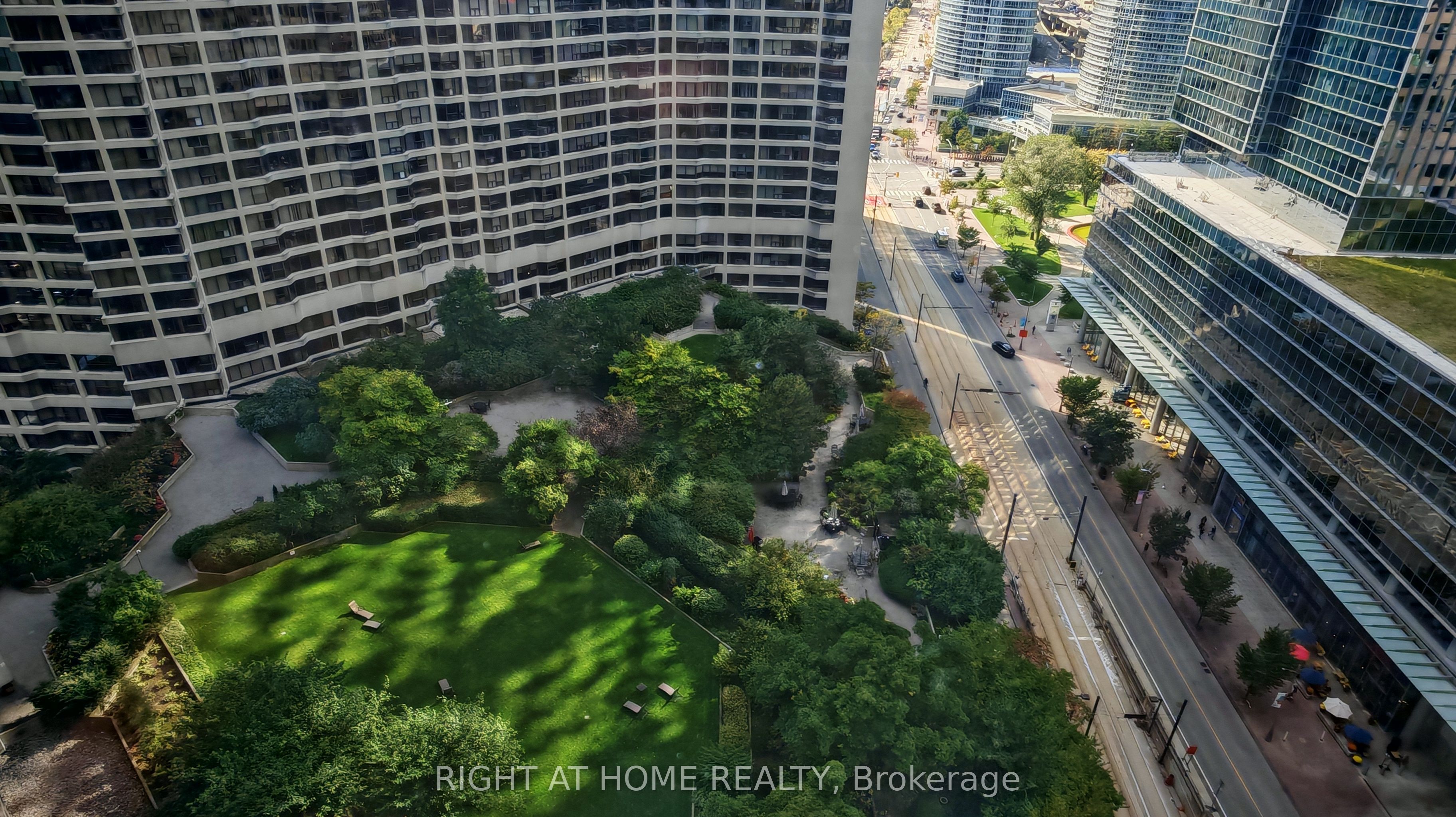 33 Harbour Square 2434 Property Photo 10