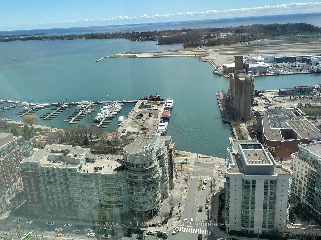 75 Queens Wharf Road 4208 Property Photo 1