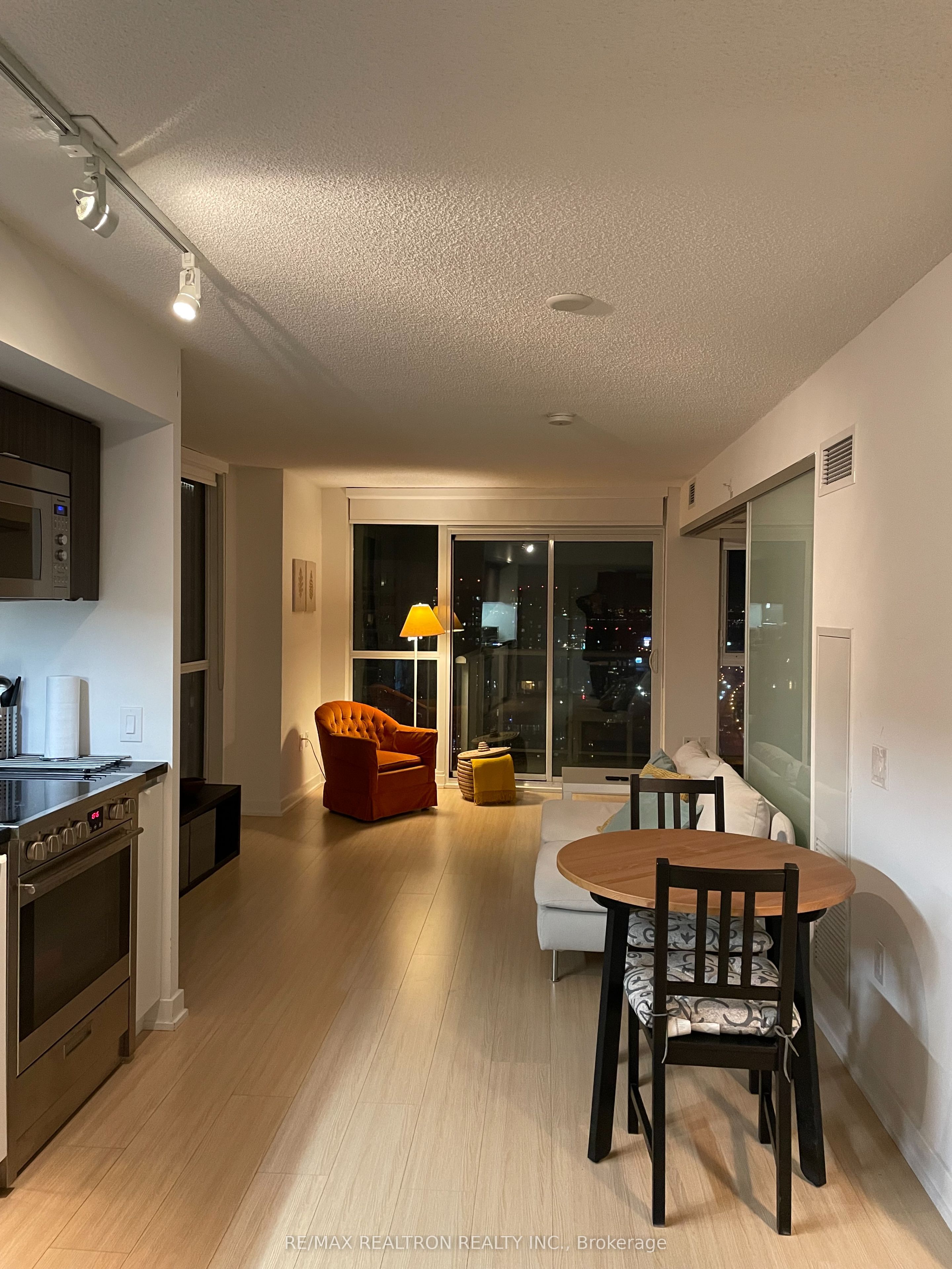 75 Queens Wharf Road 4208 Property Photo 4