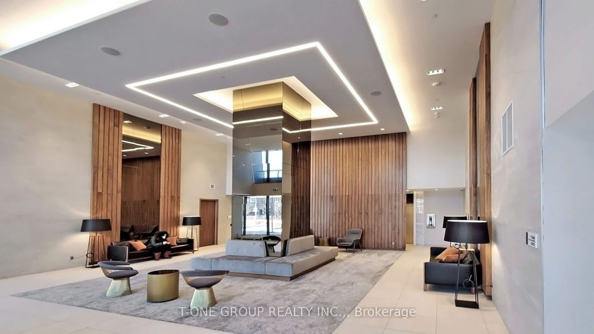 2 Sonic Way 210 Property Photo 5