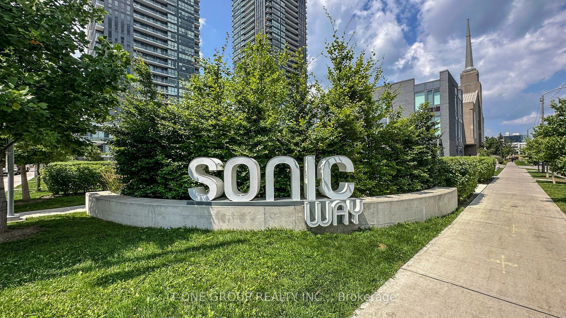 2 Sonic Way 210 Property Photo 46