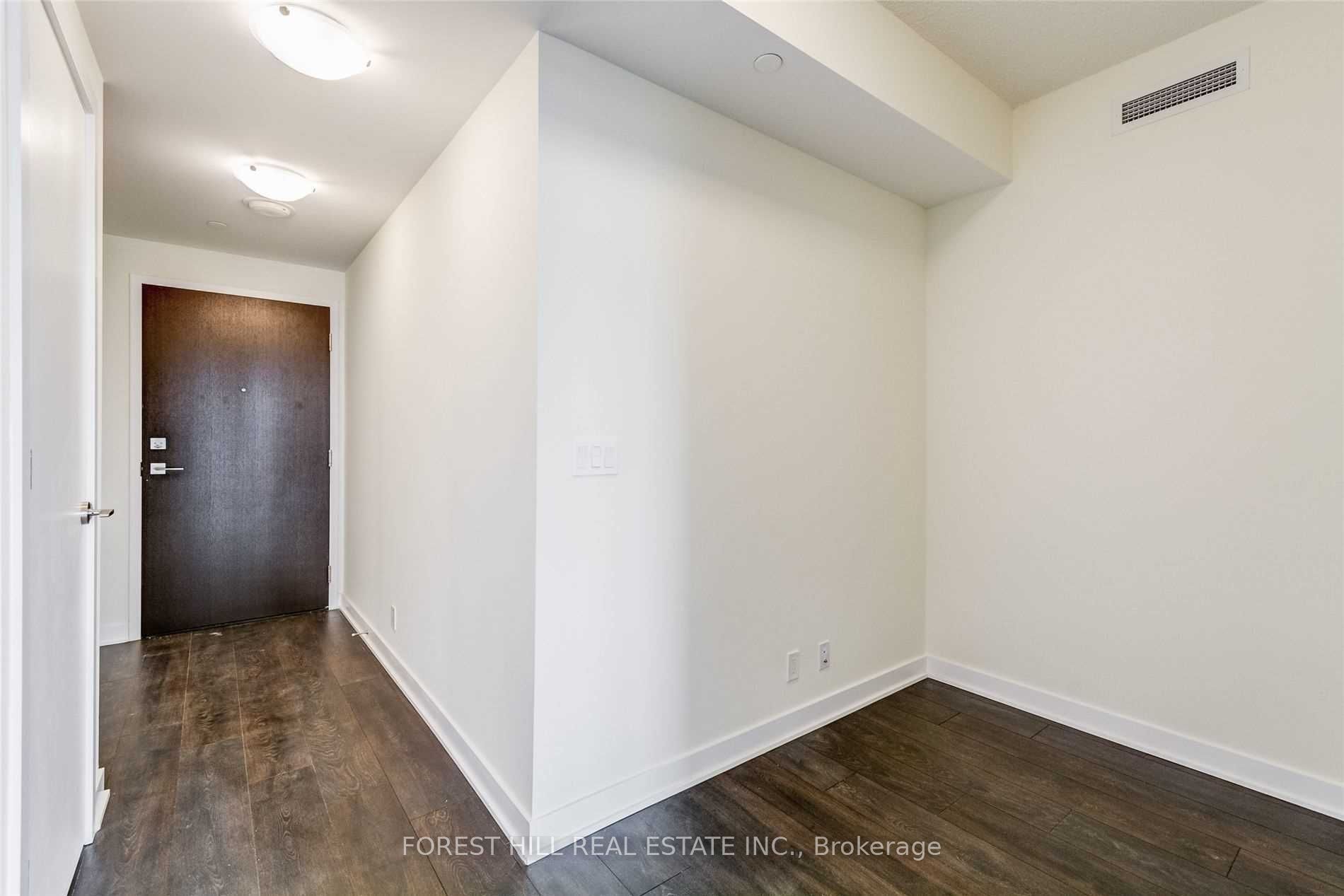 2221 Yonge Street 4201 Property Photo 13