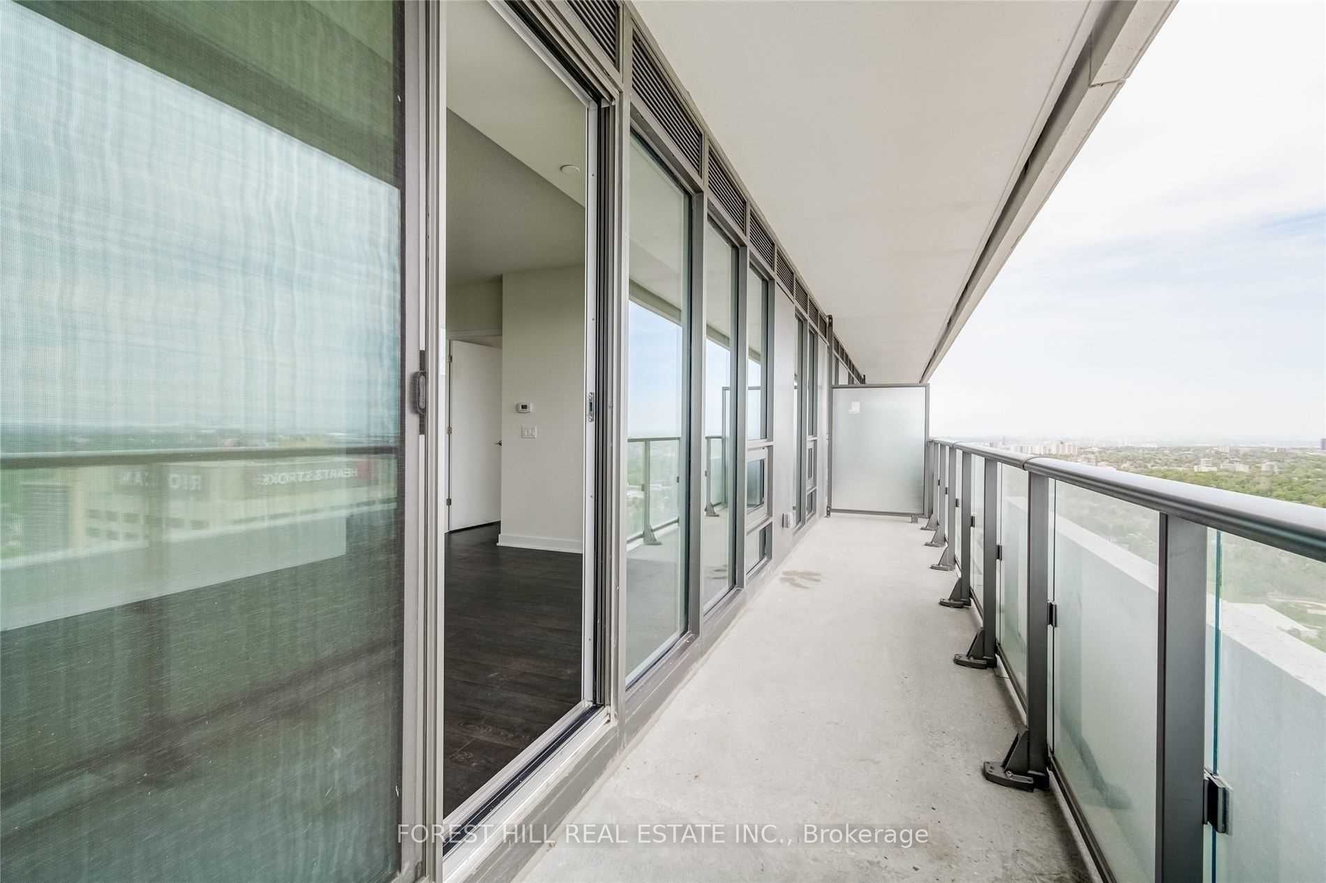 2221 Yonge Street 4201 Property Photo 24
