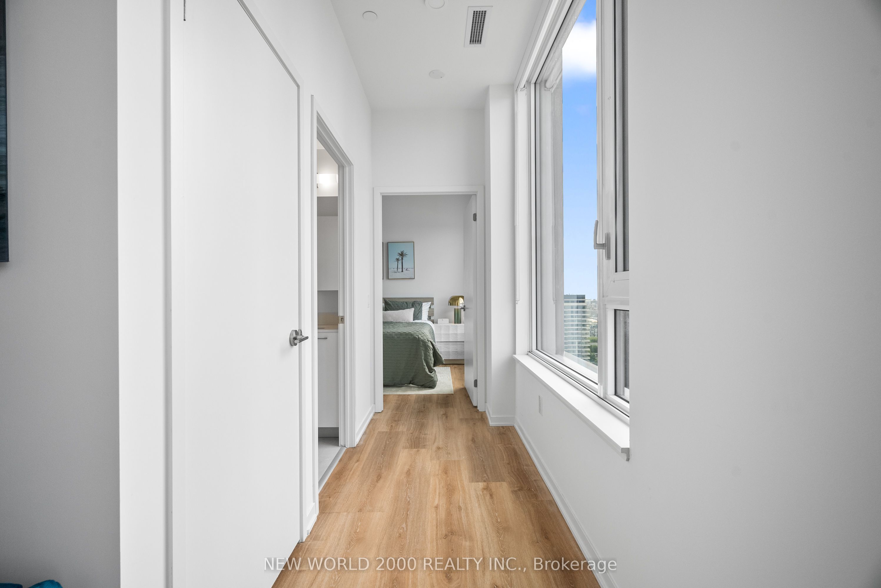 101 Roehampton Avenue 1210 Property Photo 20