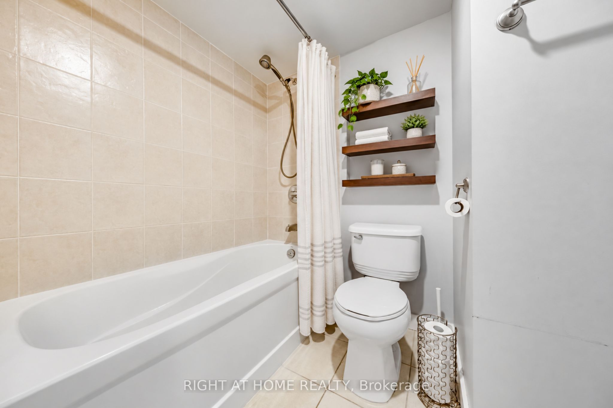 100 Western Battery Road 1908 Property Photo 9