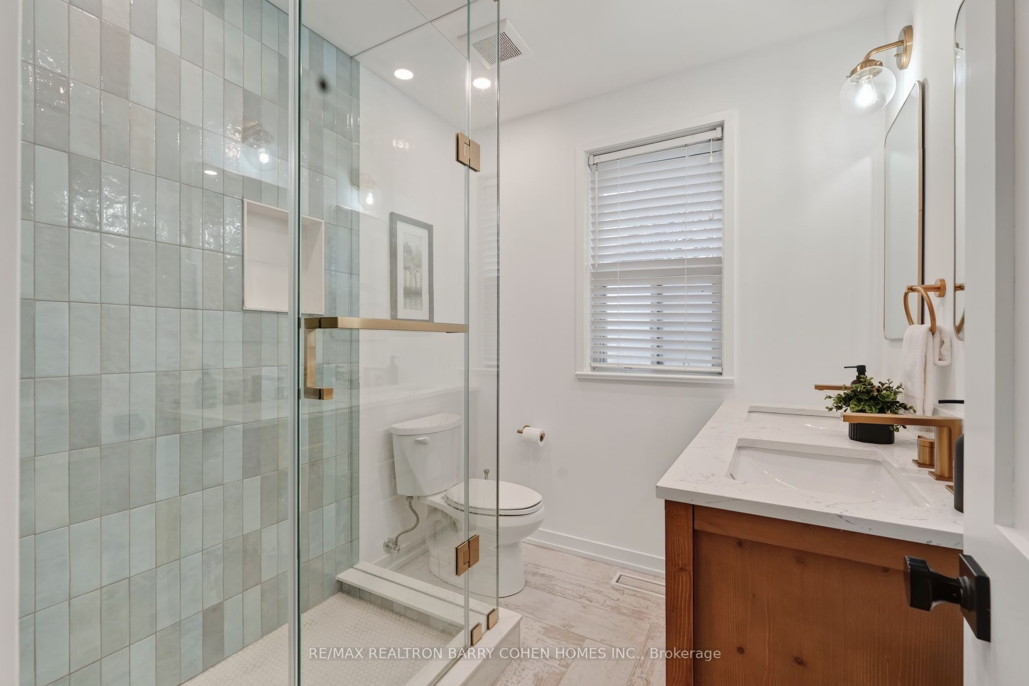 39 Romney Road Property Photo 28