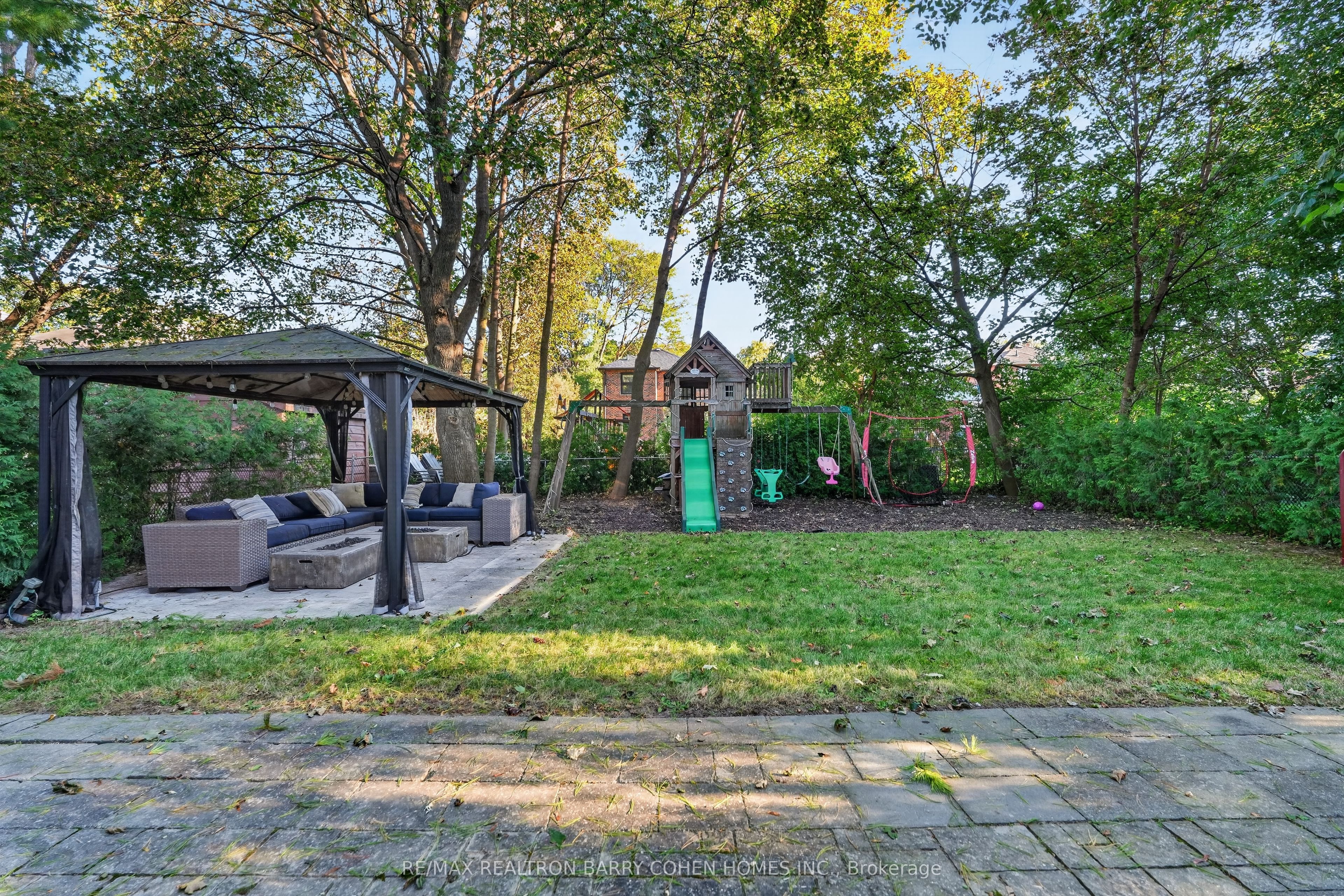 39 Romney Road Property Photo 34