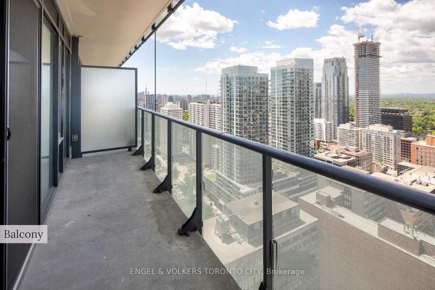 161 Roehampton Avenue 4211 Property Photo 19