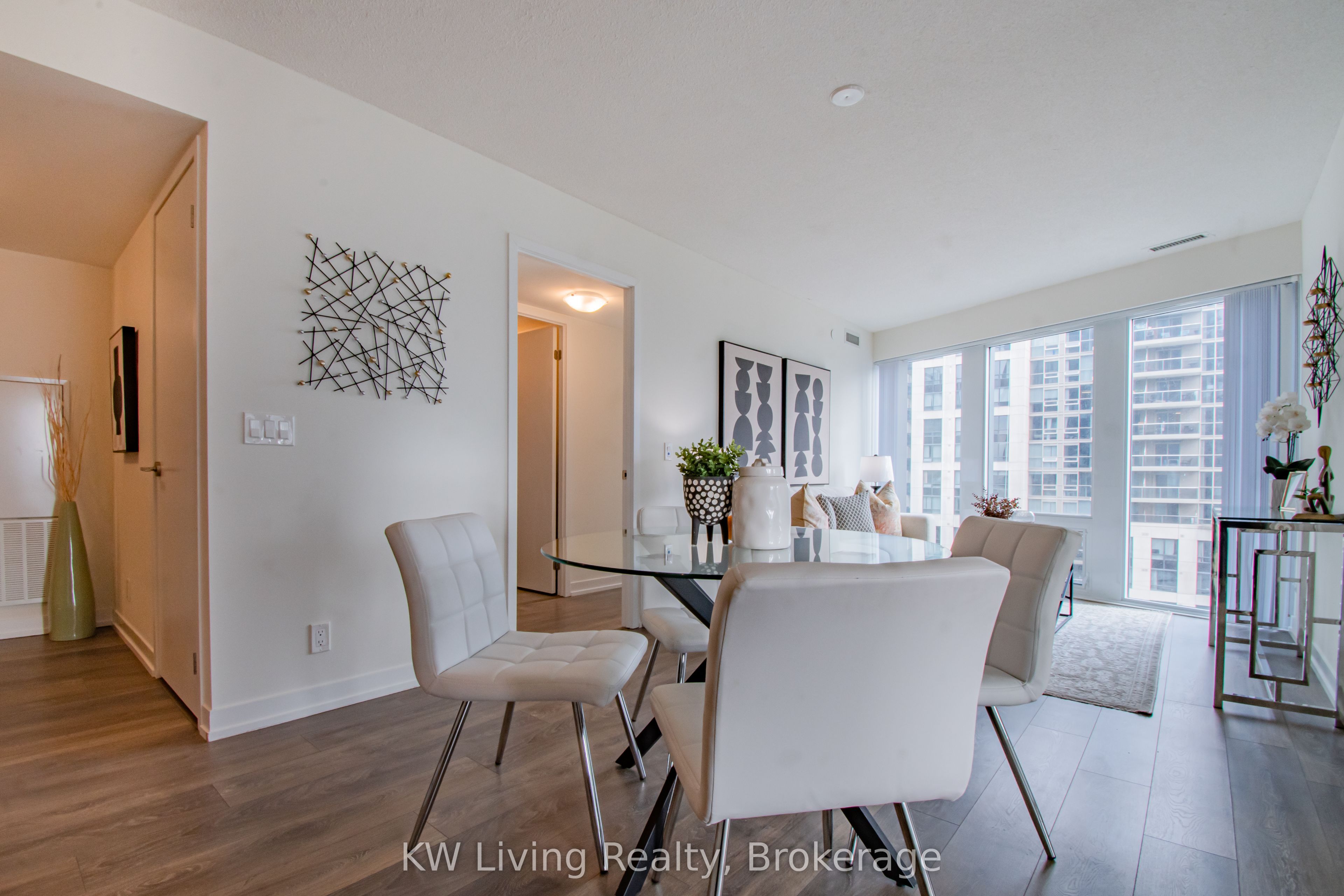 60 Shuter Street 2506 Property Photo 8