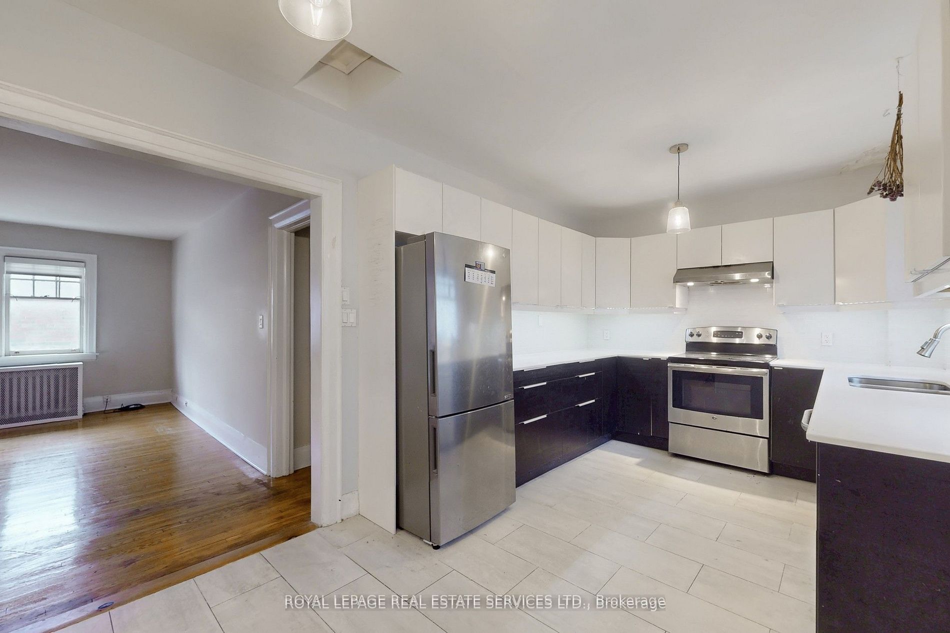 89 Oriole Parkway Property Photo 19