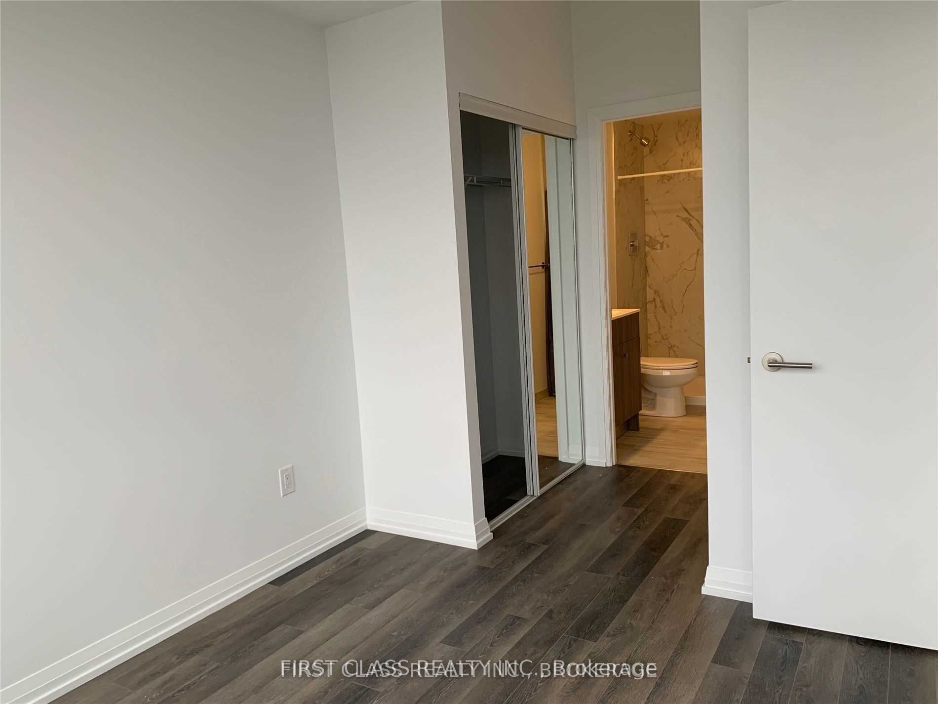 75 Canterbury Place 2715 Property Photo 2
