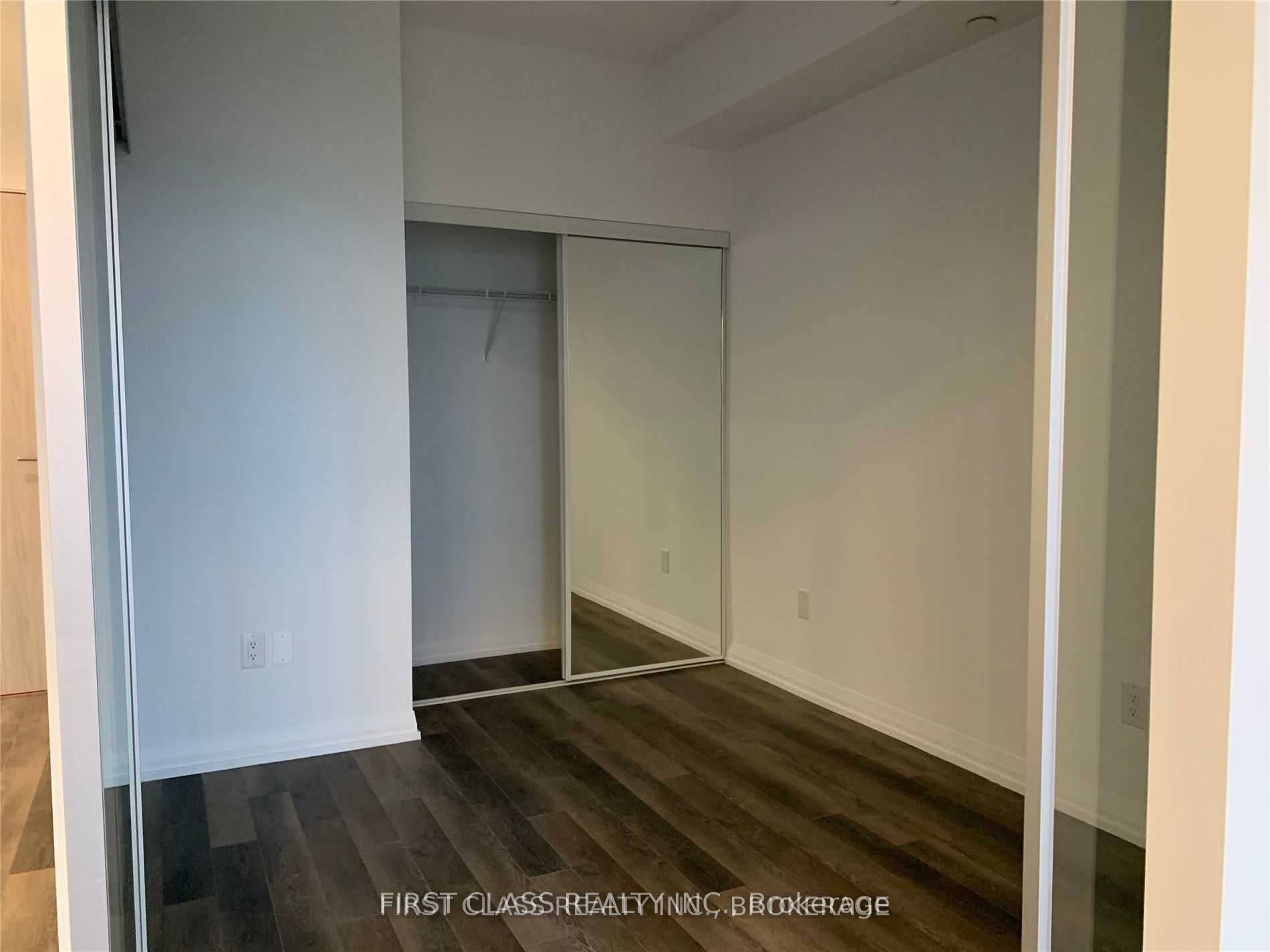 75 Canterbury Place 2715 Property Photo 6