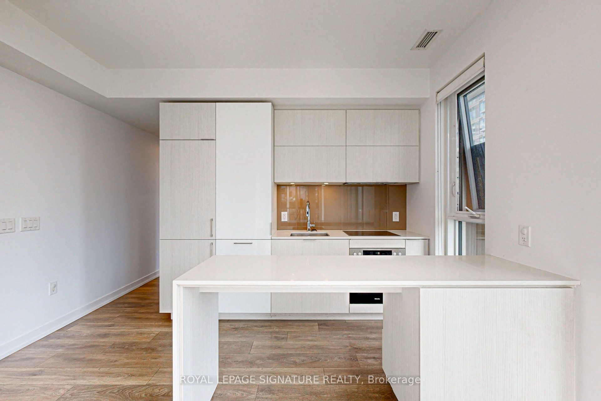 15 Lower Jarvis Street 1103 Property Photo 11