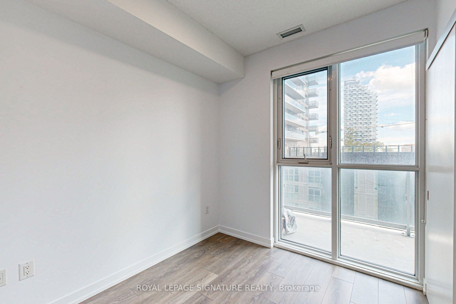15 Lower Jarvis Street 1103 Property Photo 13