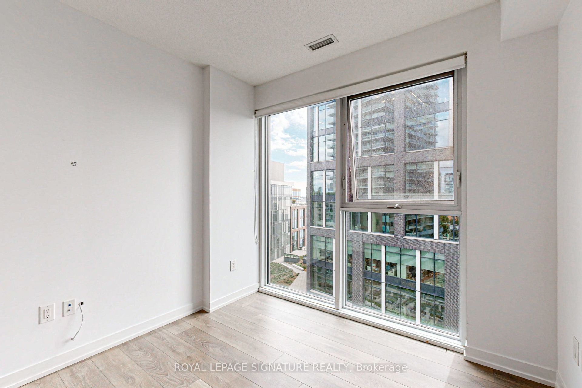 15 Lower Jarvis Street 1103 Property Photo 19