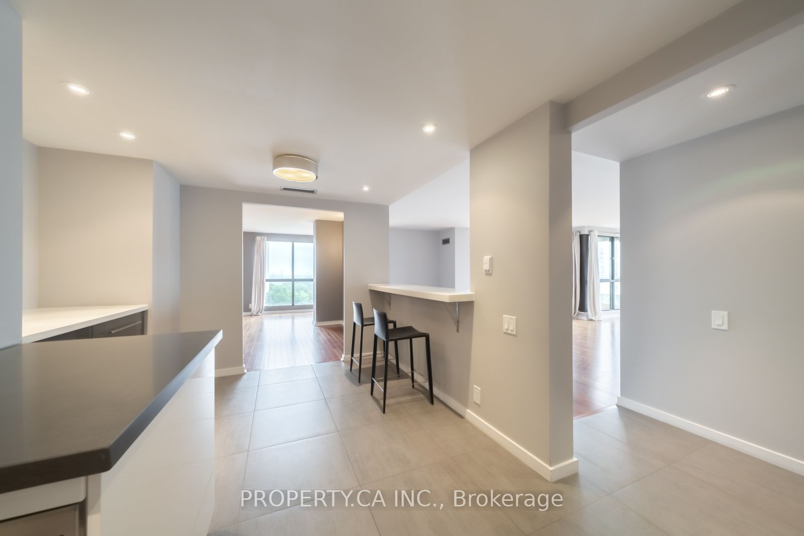 1 Concorde Place 1202 Property Photo 6