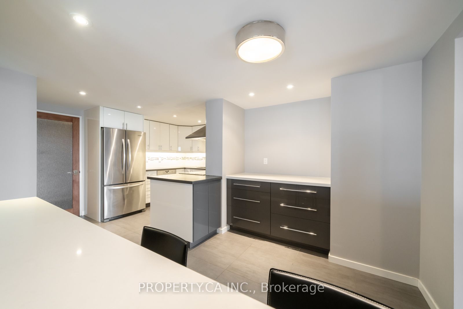 1 Concorde Place 1202 Property Photo 12