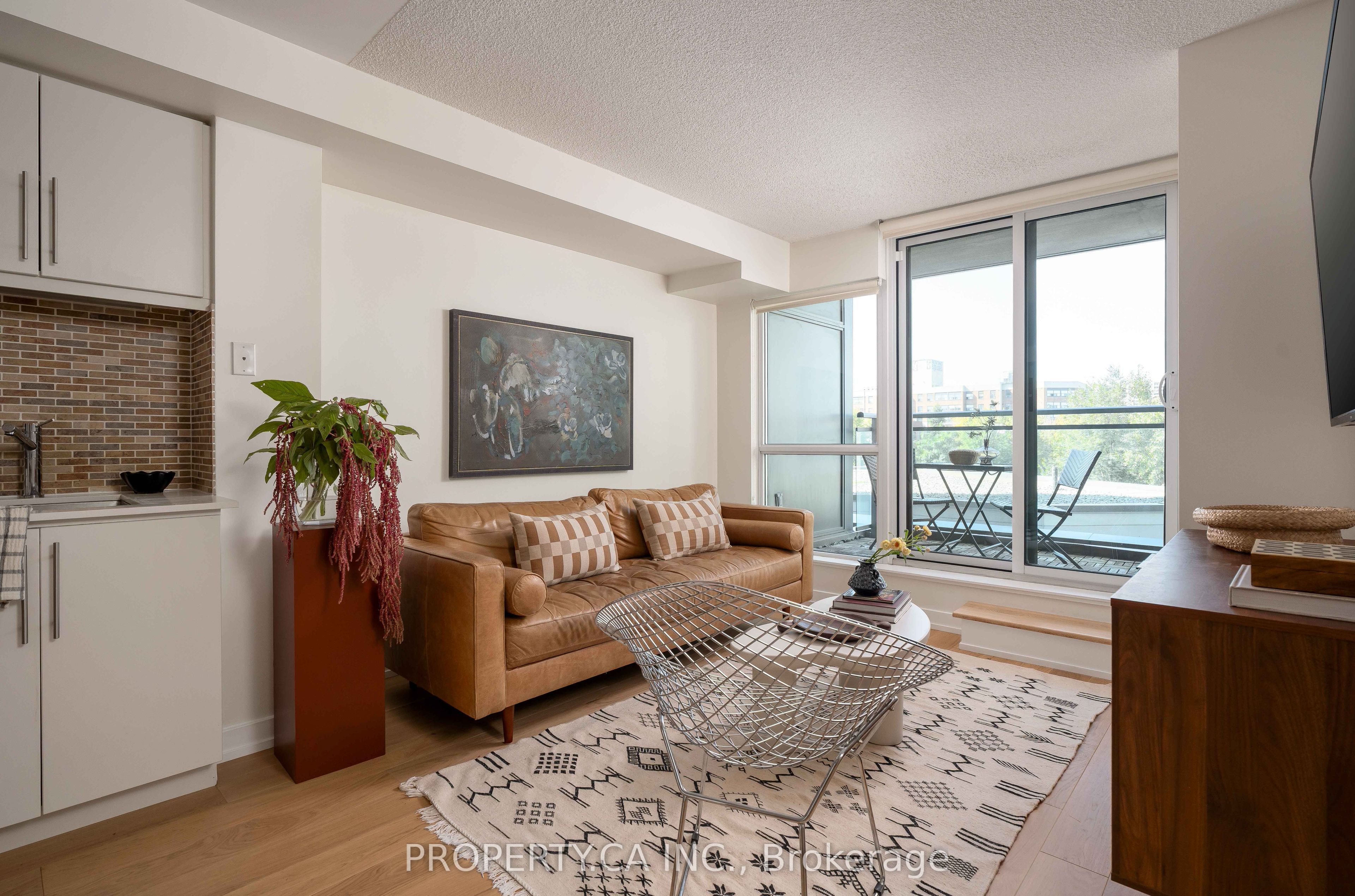 1171 Queen Street W 413 Property Photo 9
