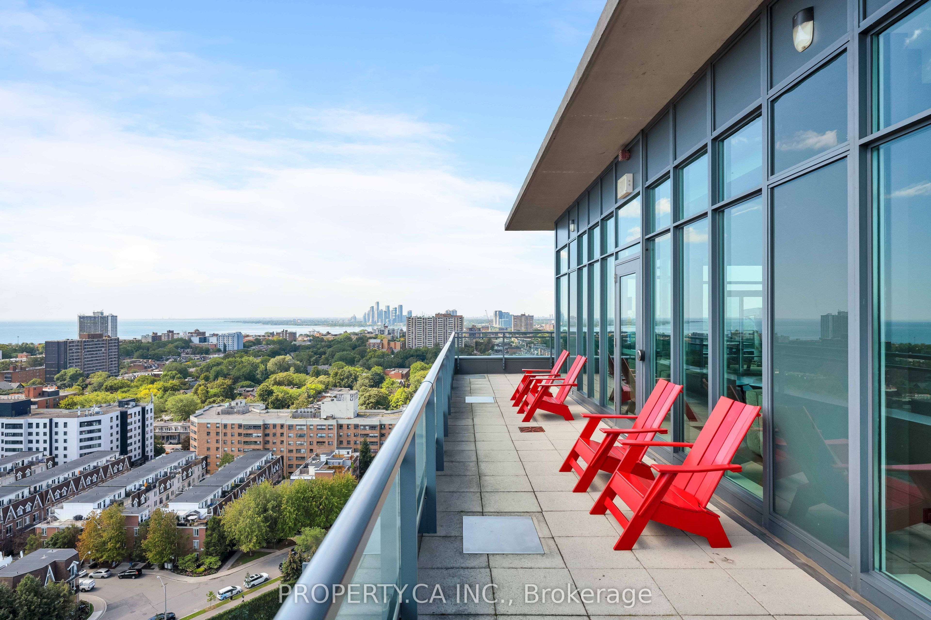 1171 Queen Street W 413 Property Photo 25
