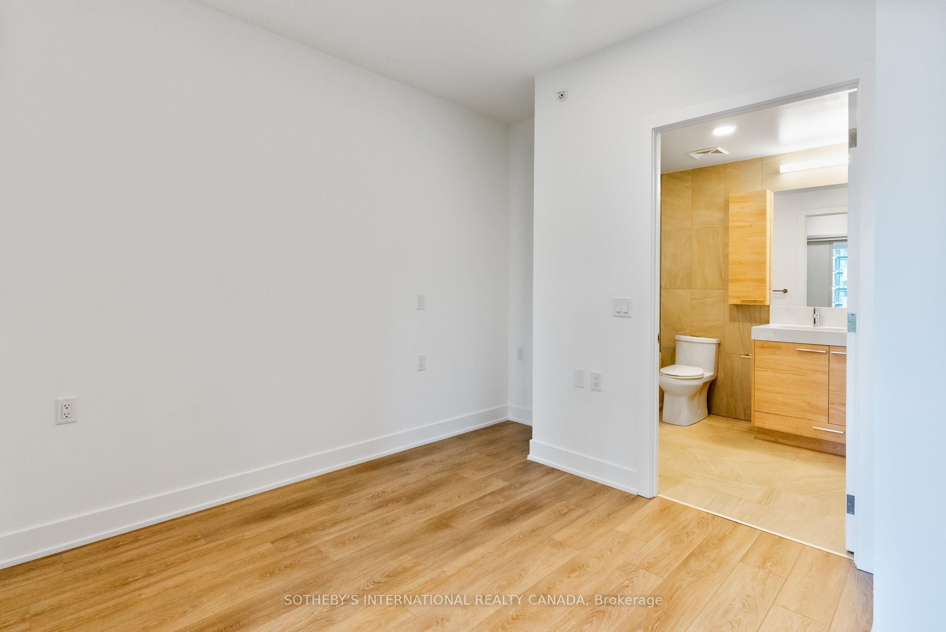 200 Redpath Avenue Ph06 Property Photo 8
