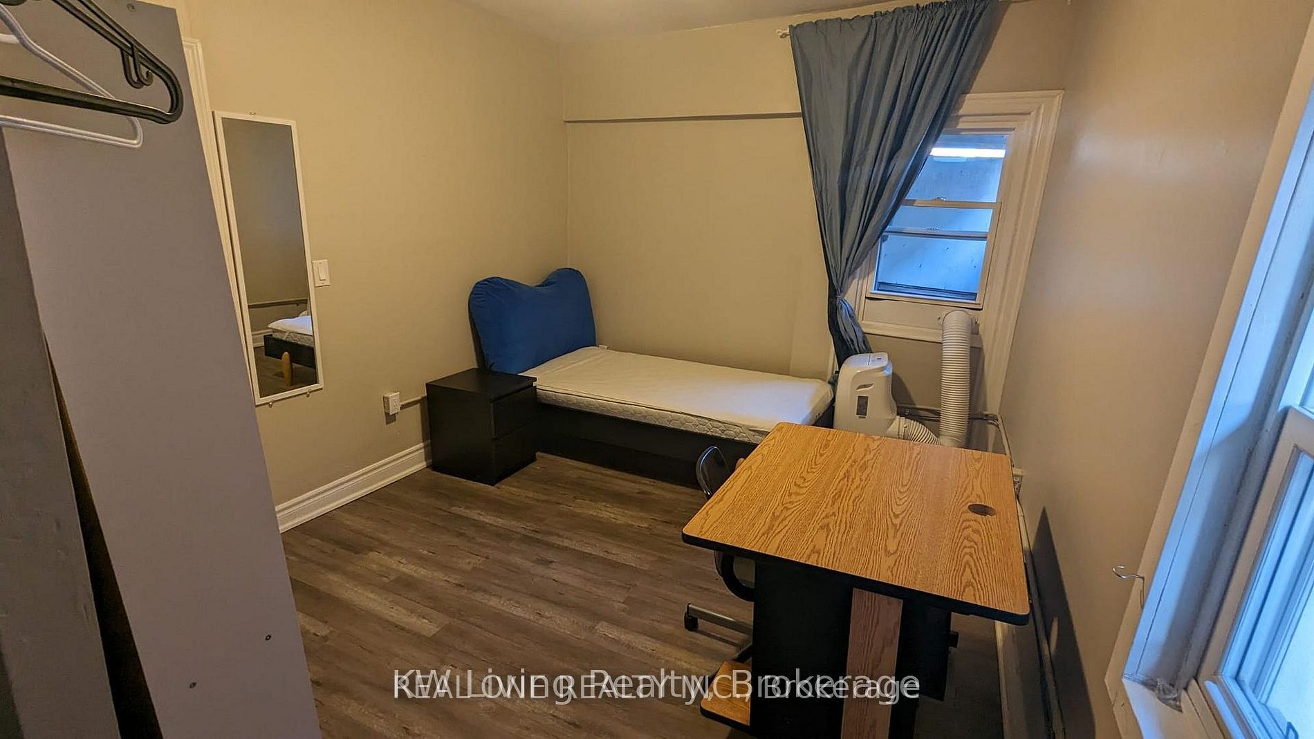 27 Kensington Avenue Property Photo 6
