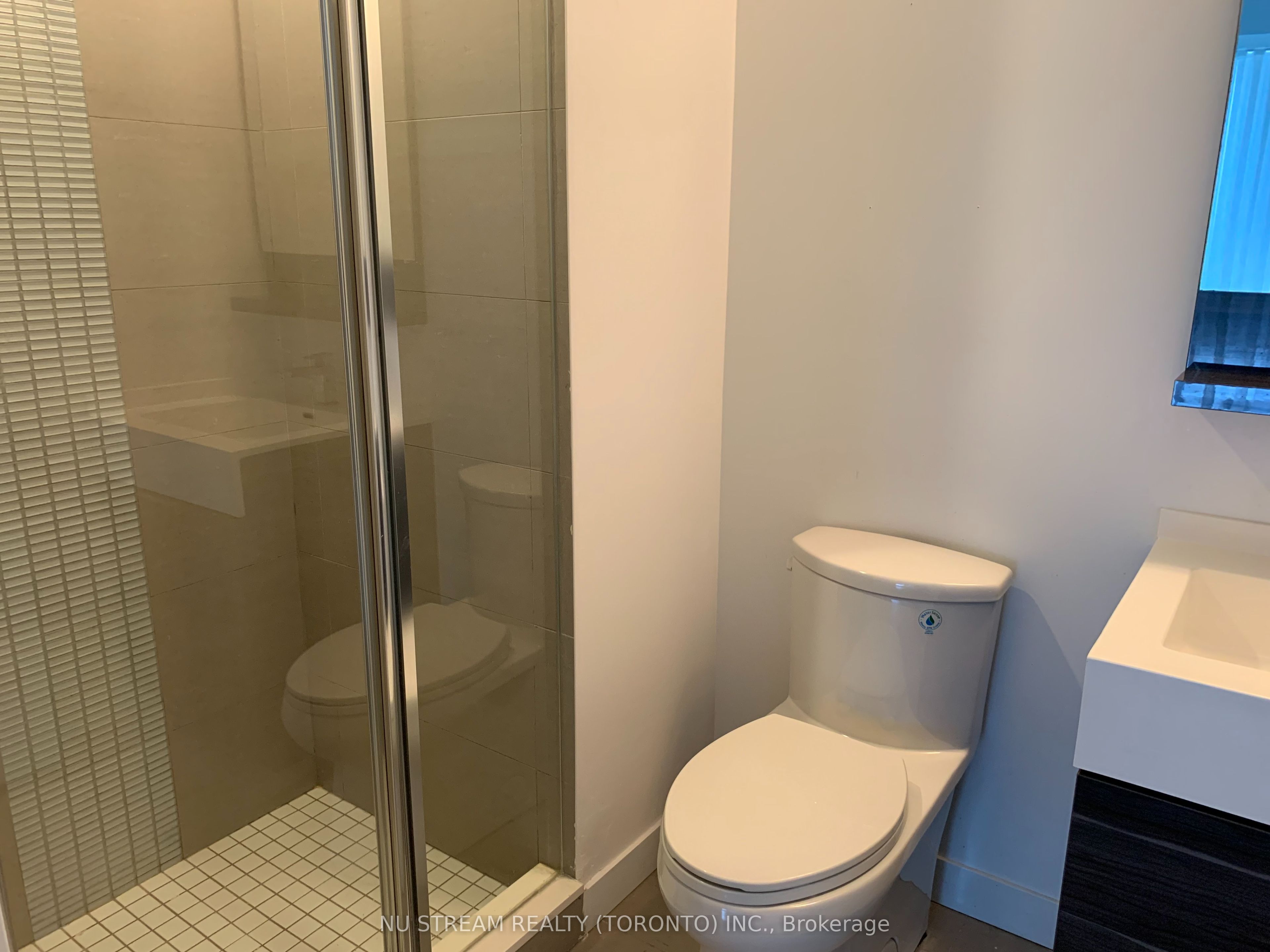 28 Avondale Avenue 309 Property Photo 9