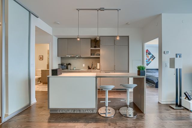 100 Harbour Street 6606 Property Photo 10