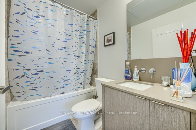 100 Harbour Street 6606 Property Photo 15