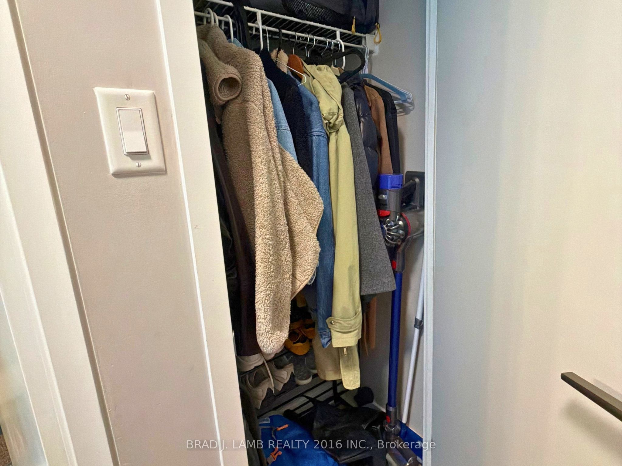 1171 Queen Street W 603 Property Photo 3
