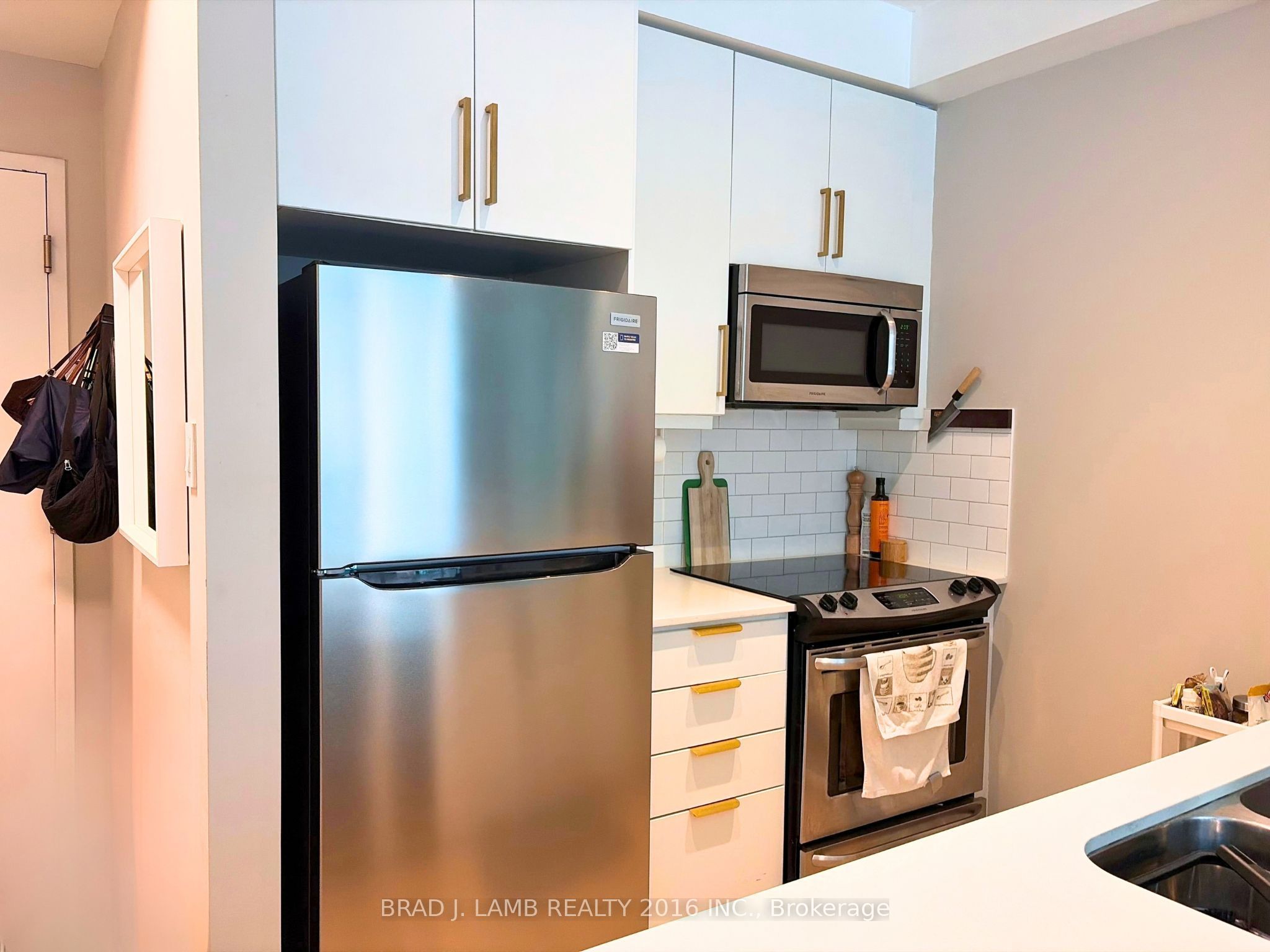 1171 Queen Street W 603 Property Photo 4