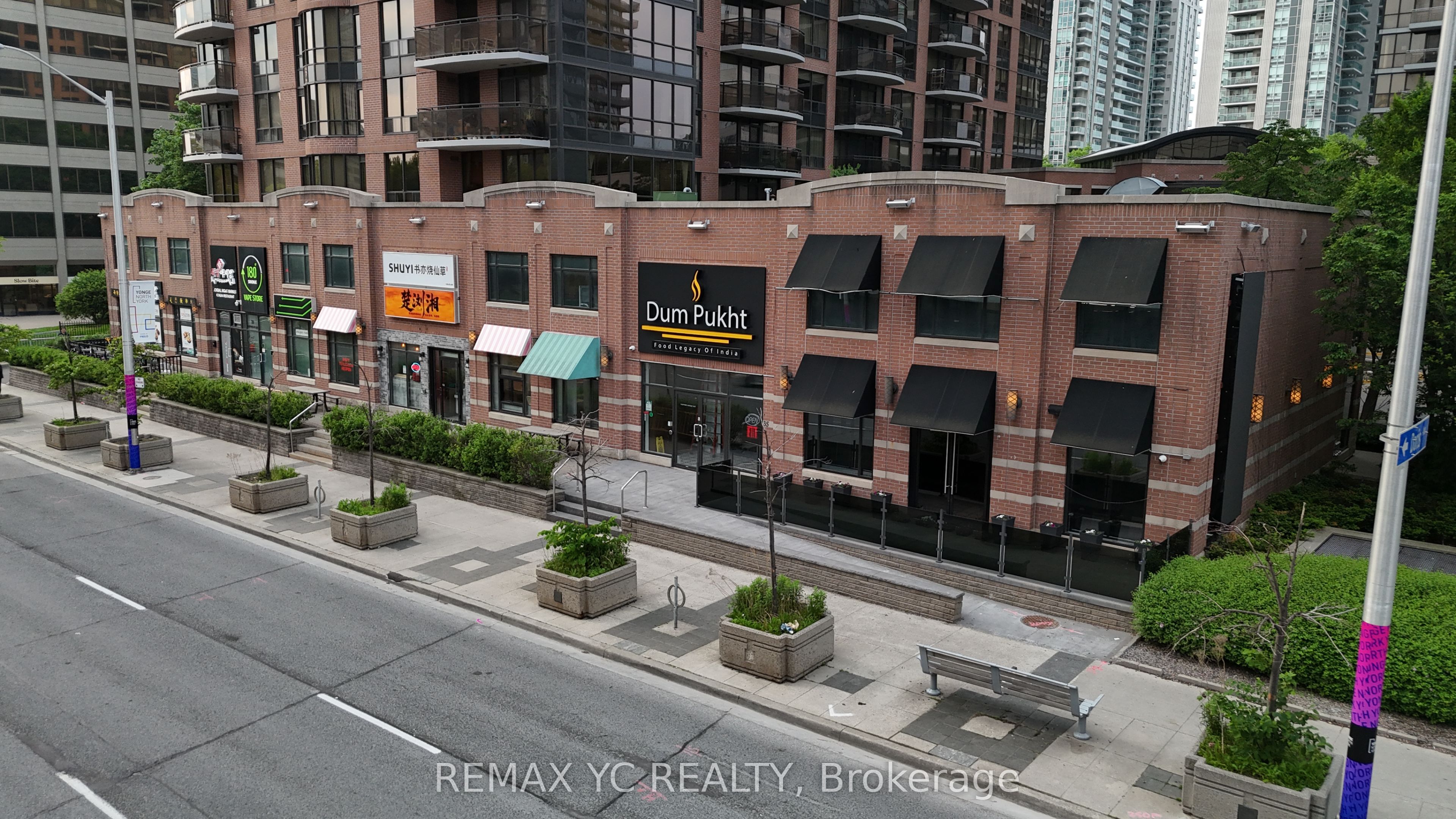 43 Sheppard Avenue E Property Photo 16