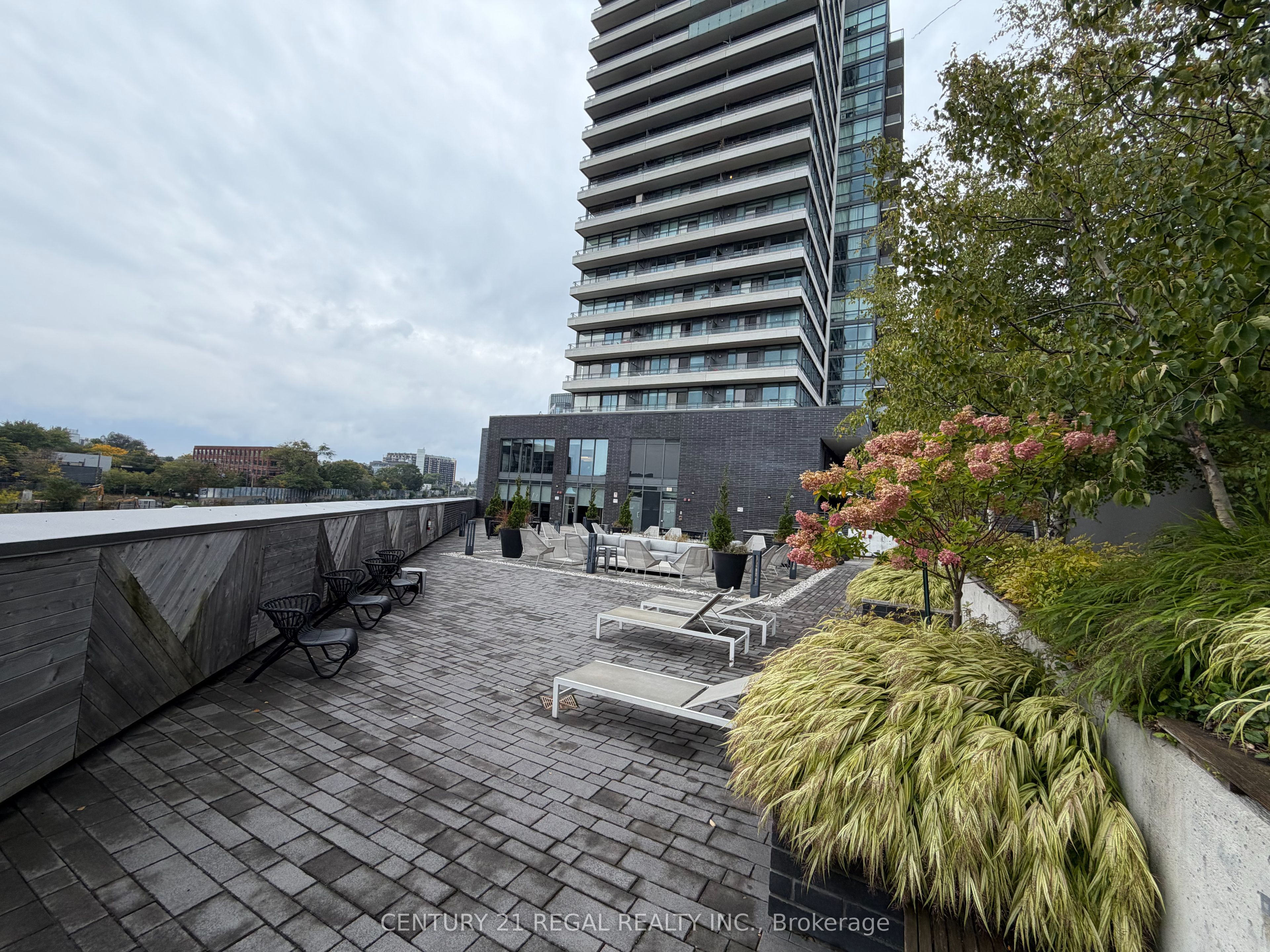20 Minowan Miikan Lane 705 Property Photo 19