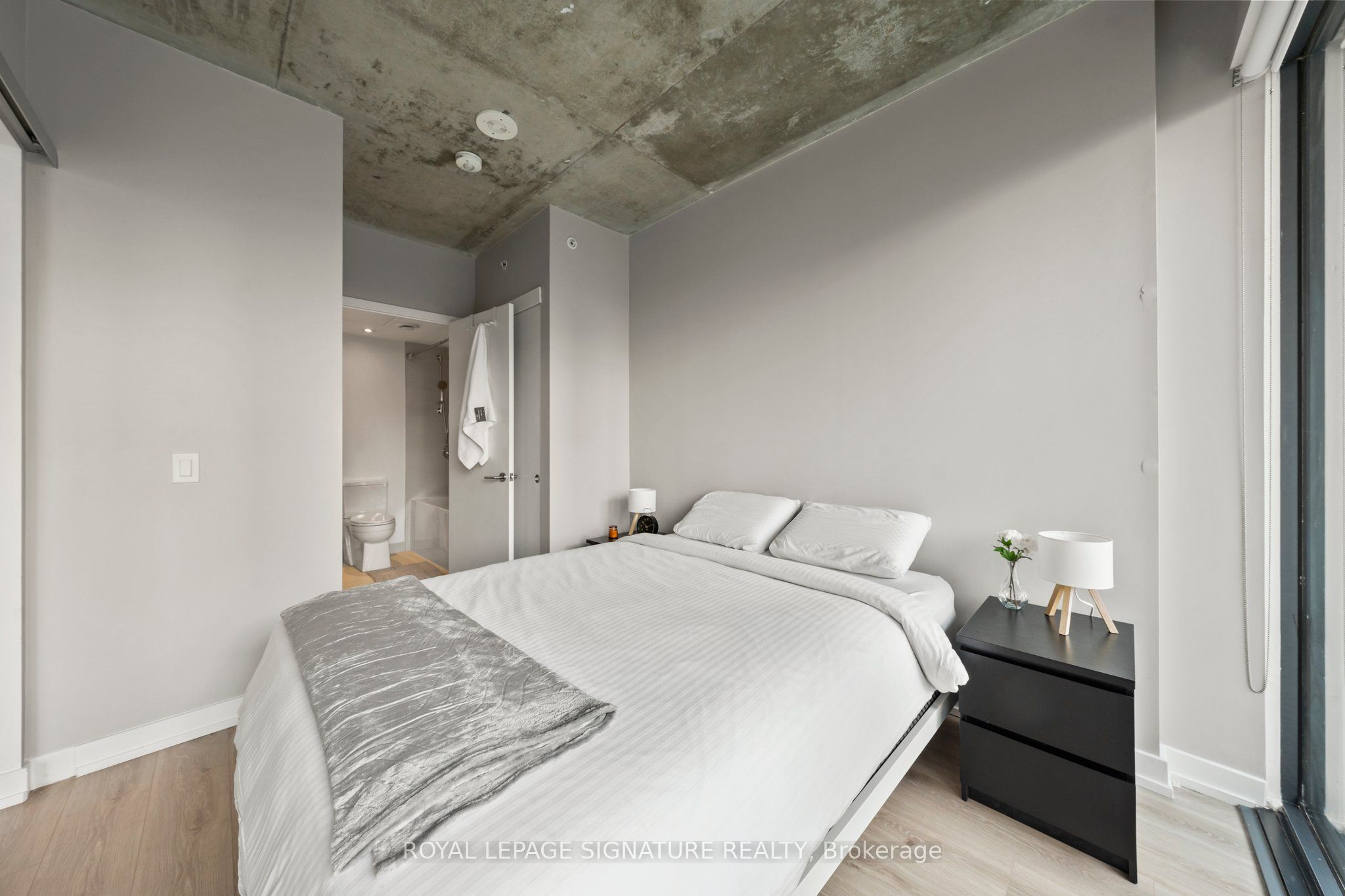 161 Roehampton Avenue 2711 Property Photo 16