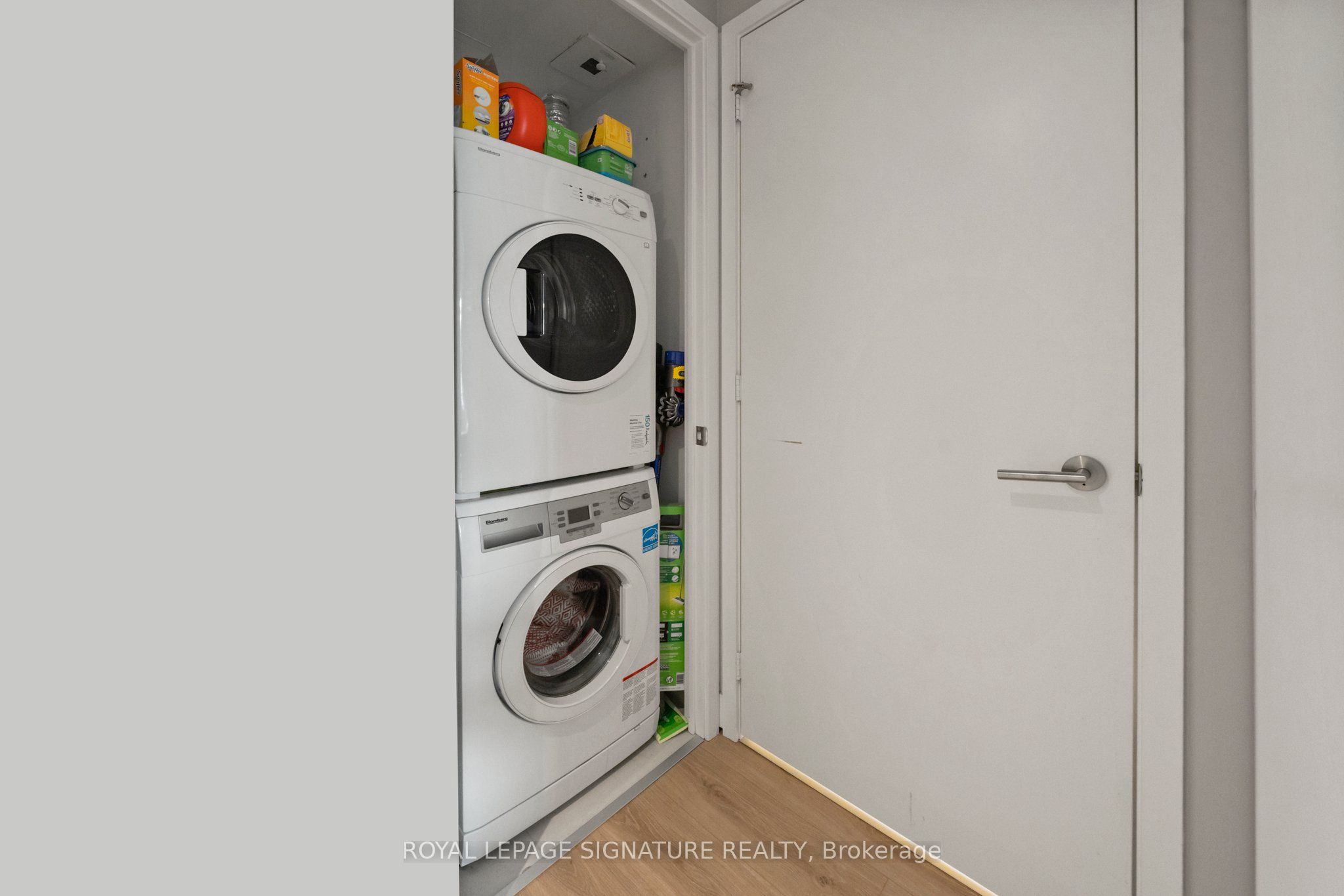 161 Roehampton Avenue 2711 Property Photo 24
