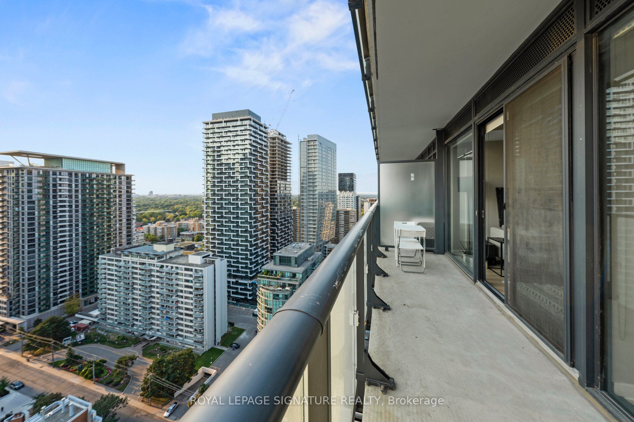 161 Roehampton Avenue 2711 Property Photo 28