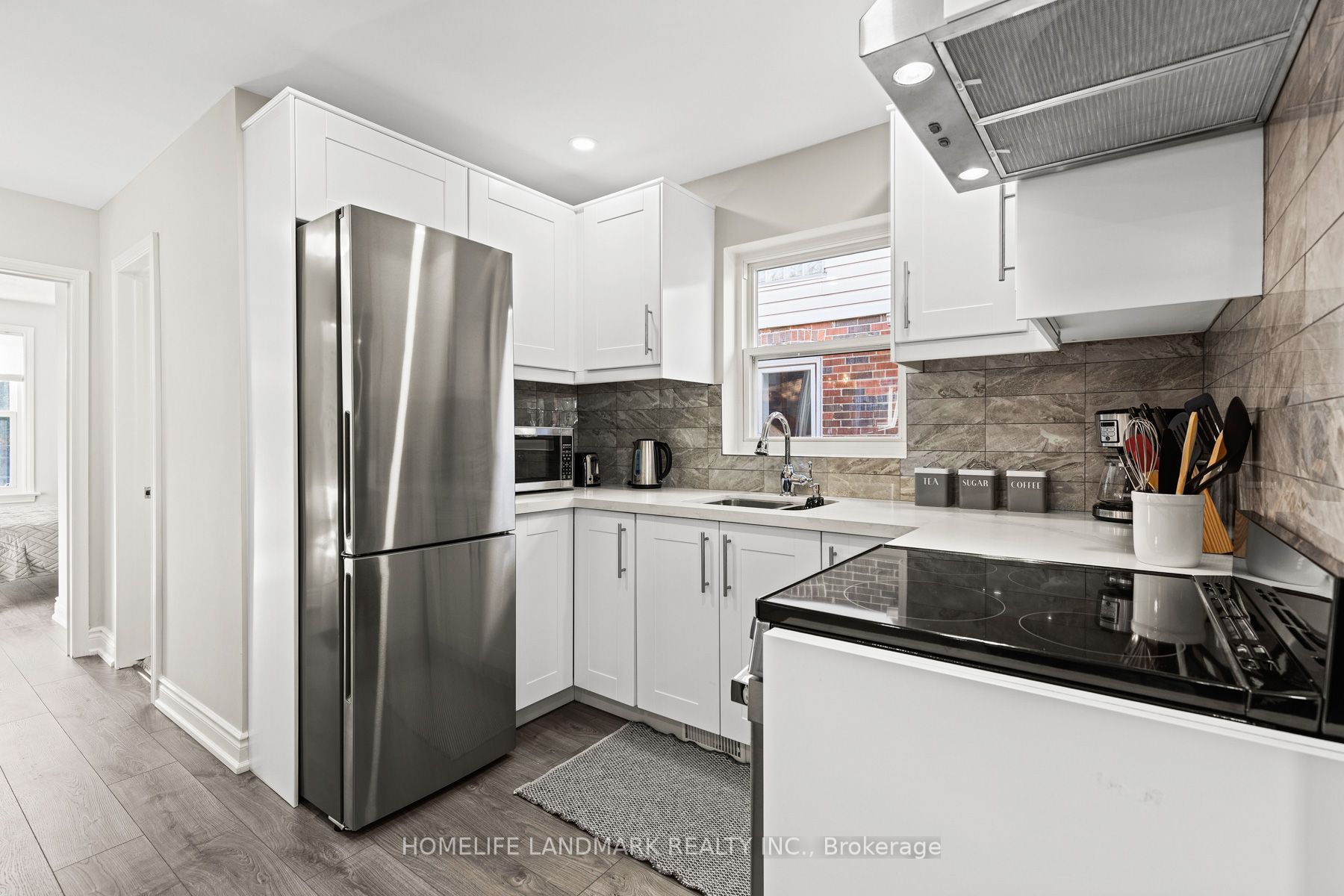 107 Parklea Drive Property Photo 14